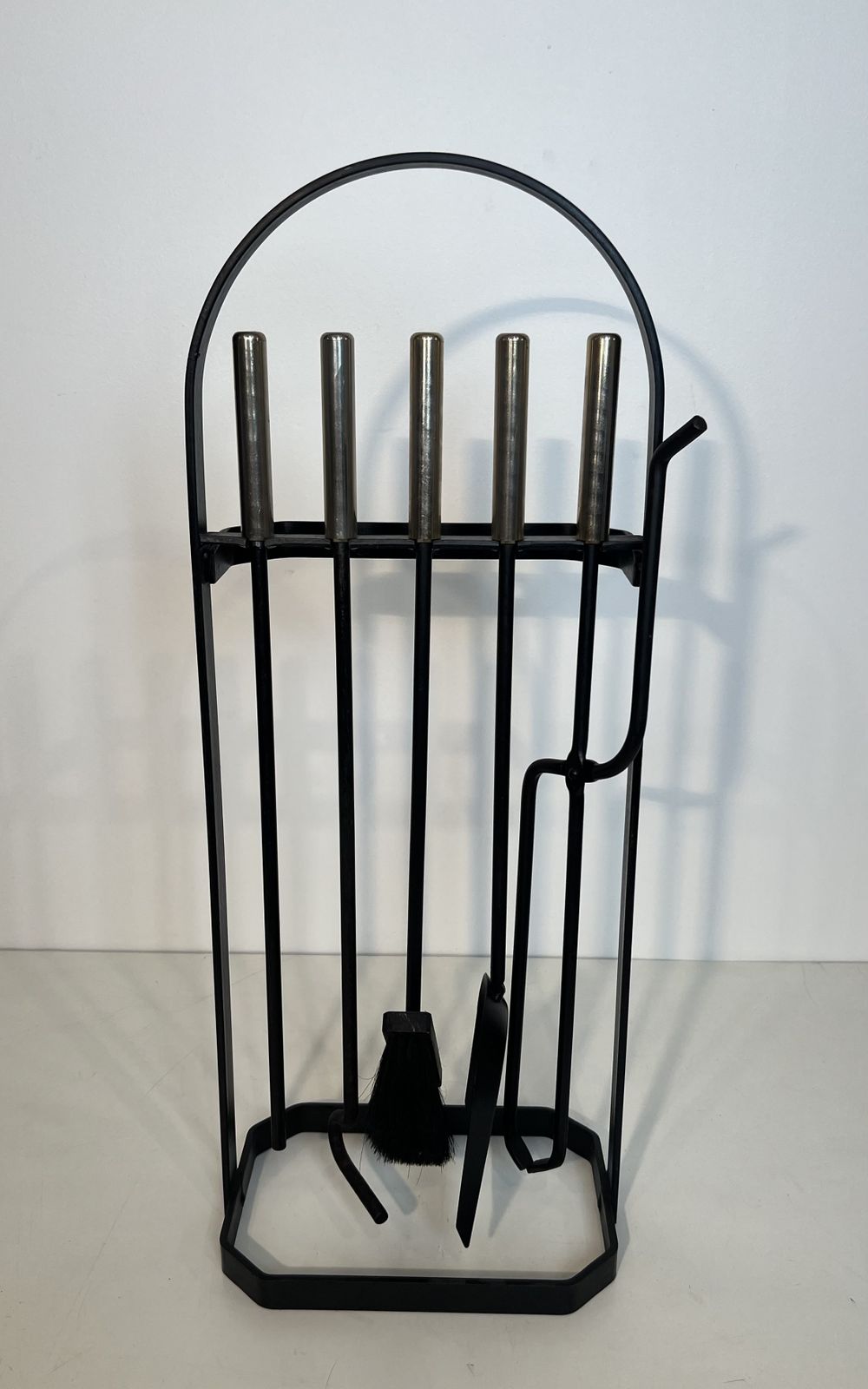 Black And Chrome Lacquered Metal Design Fire Kit photo furniture