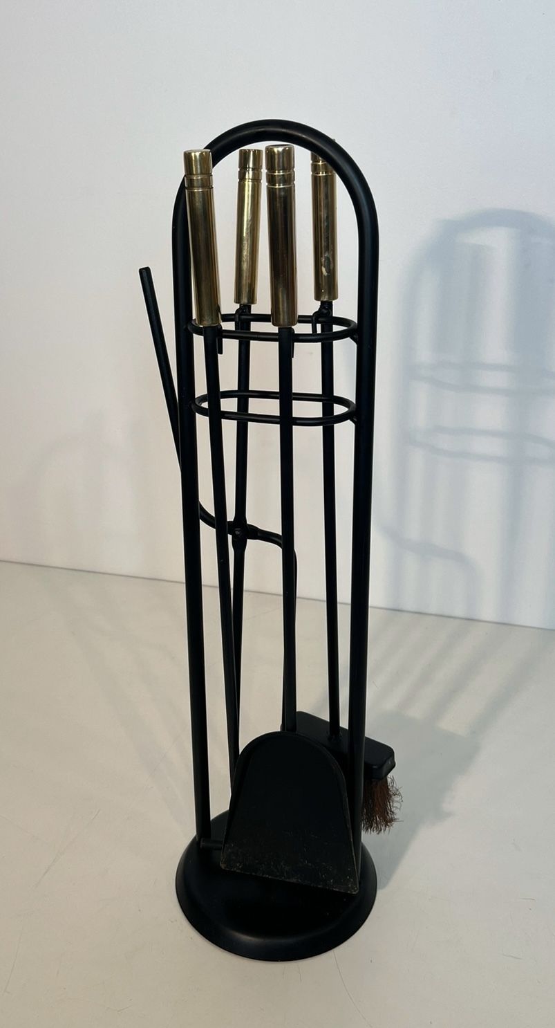 1250.0 Black Lacquered Metal And Brass Design Fire Kit photo