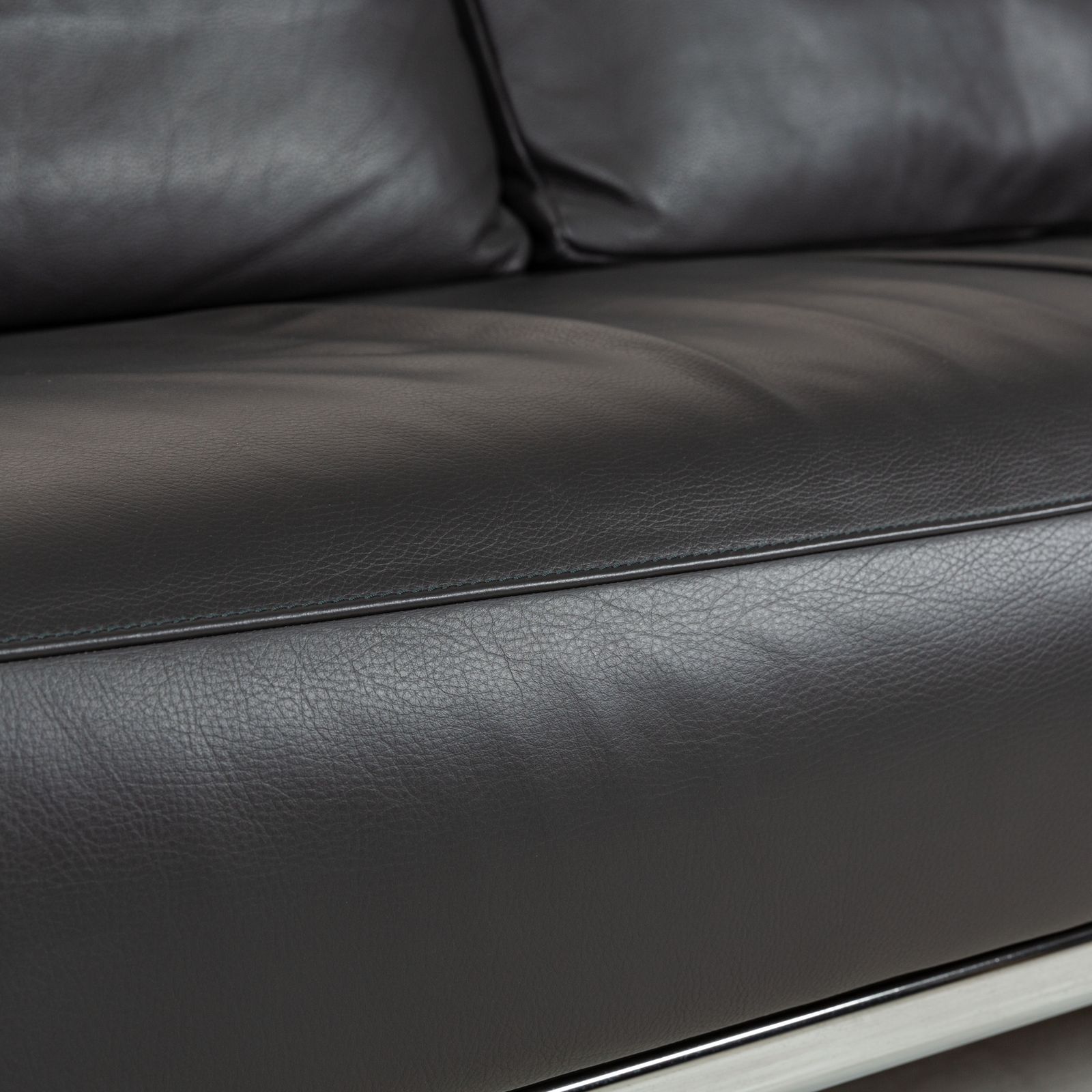 Fsm Easy Fsm Leather Three Seater Grey Manual Function Sofa photo vinterior