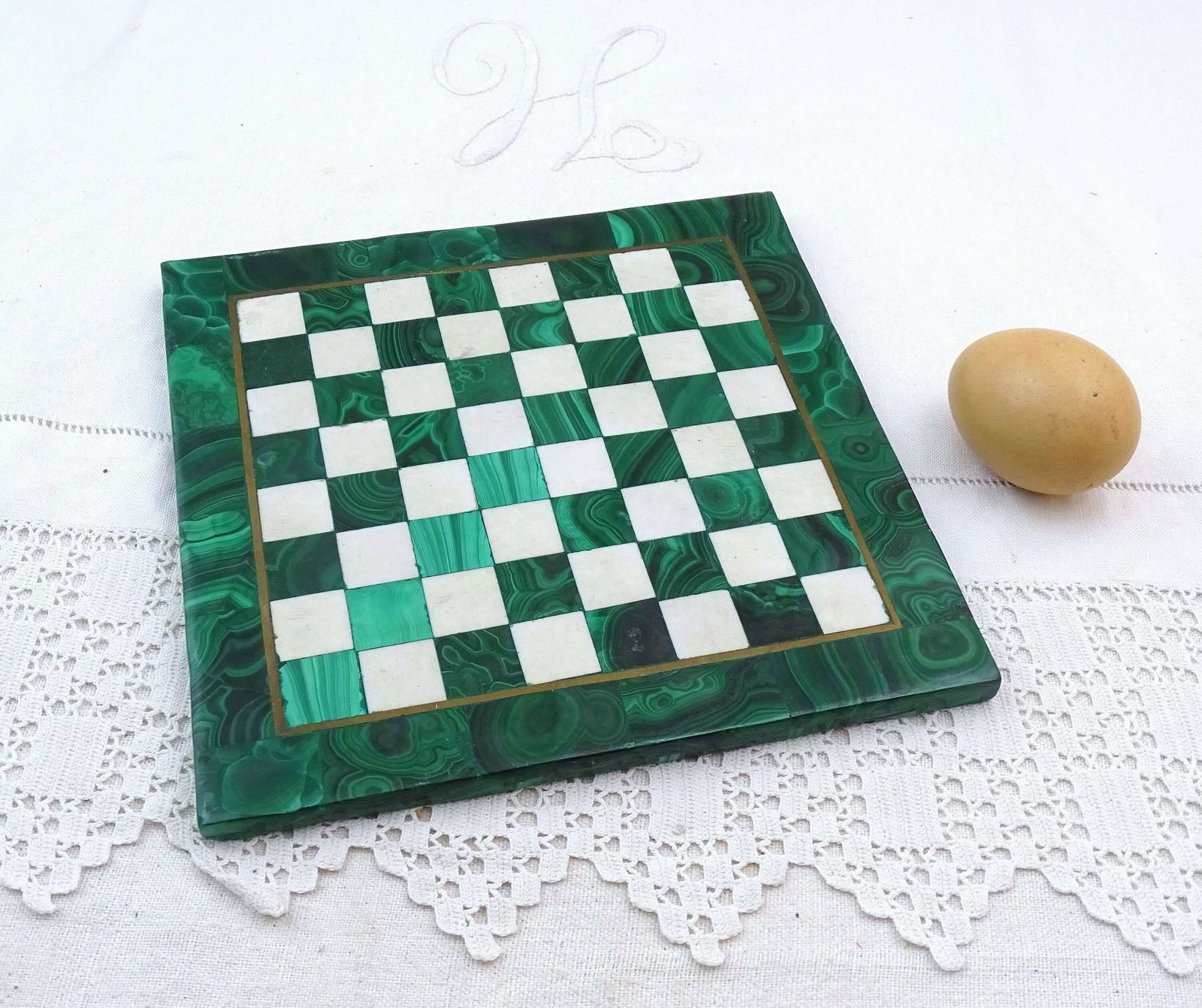 Vintage Inlaid Malachite Semi Precious Stone Chess Board With Bronze Metal Banding, Retro Luxury Exotic Board Game In Green And White photo for sale