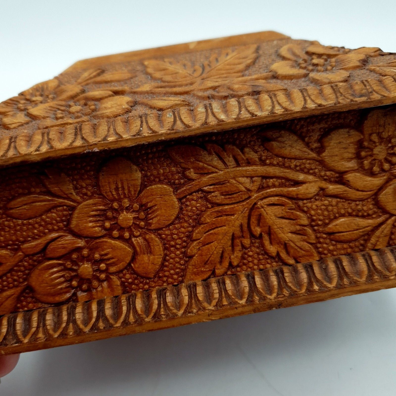 60.0 Swiss Music Box Lugano Handcarved Decorative Floral Jewellery Box L16cmxh9cmx11c photo