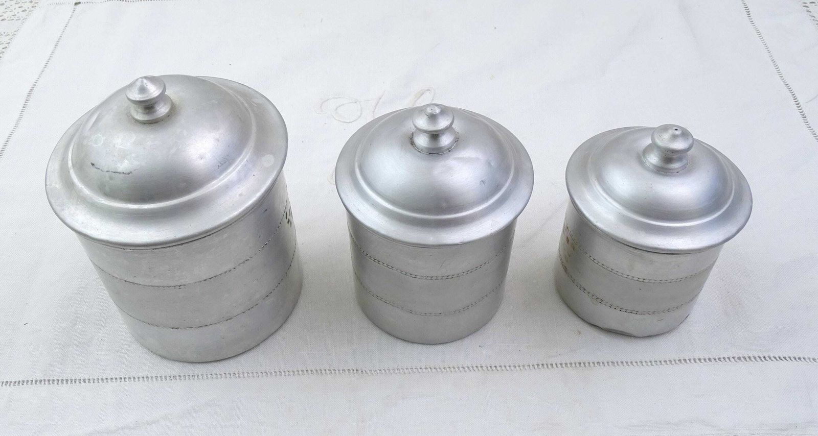 Antique French 3 Piece Canister Set White Silver Metal With Handpainted Labels And Pointed Lids, Retro Old World Kitchen Decor From France photo 75.0