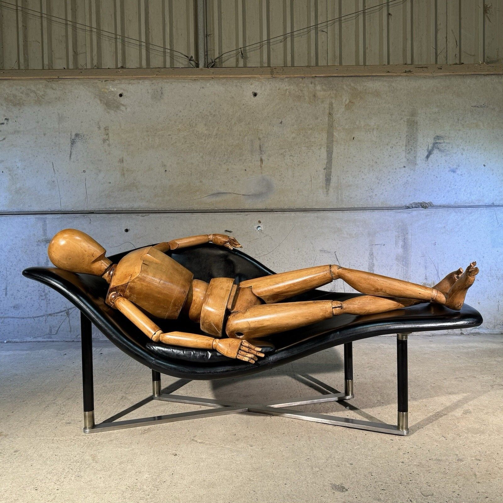 2079.0 Stunning Contemporary Minimalist Chaise Lounge Black Leather Brass Base #A258 photo