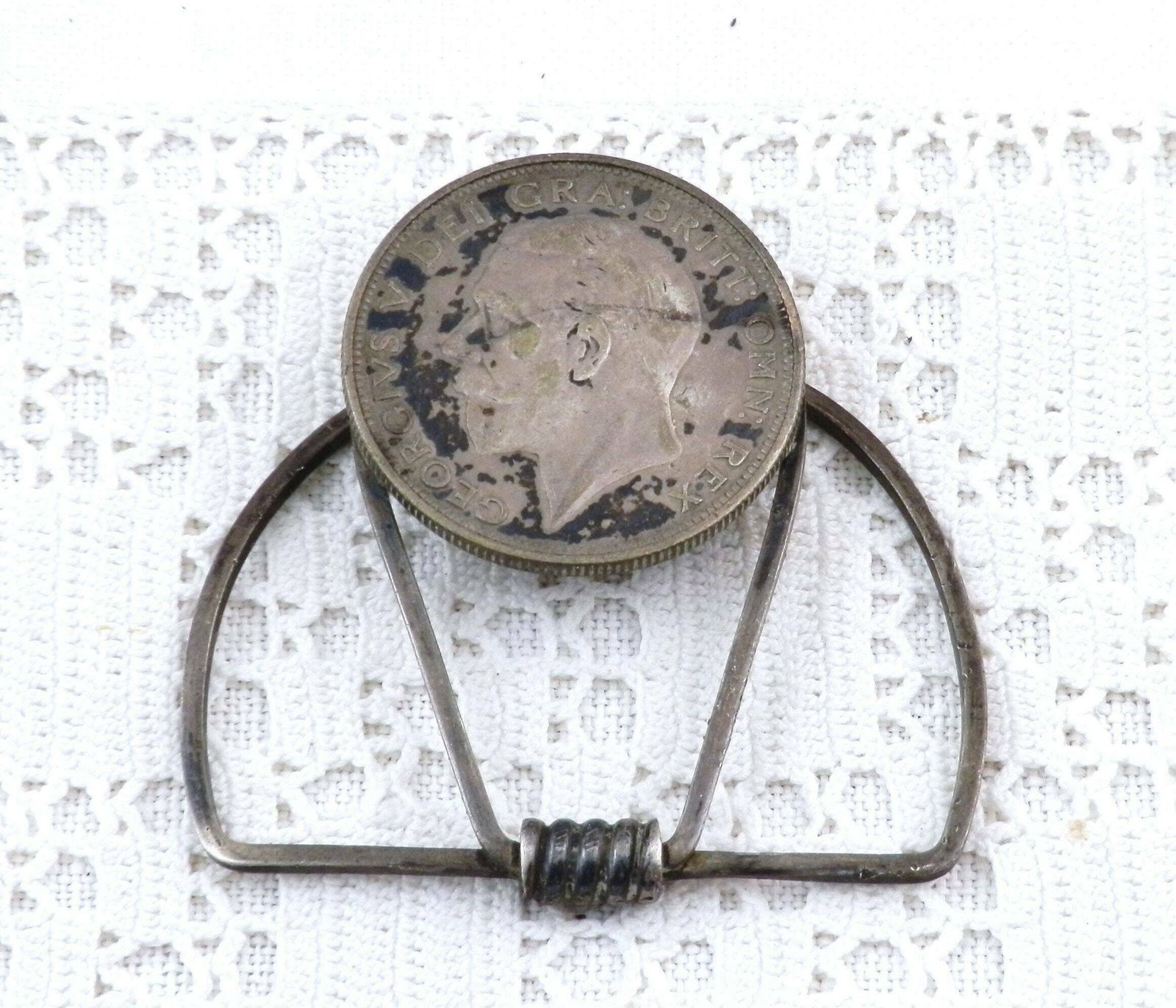 Rare Antique British 1927 Georges V Silver Half Crown Money Clip, Cash Note Holder Handmade Of Metal From France, Notaphilist Gift photo furniture