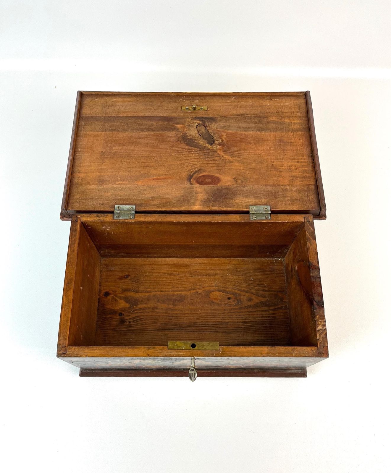 photo furniture Stunning Antique Black Forest Hand Painted Wooden Jewelry Box Germany 1850