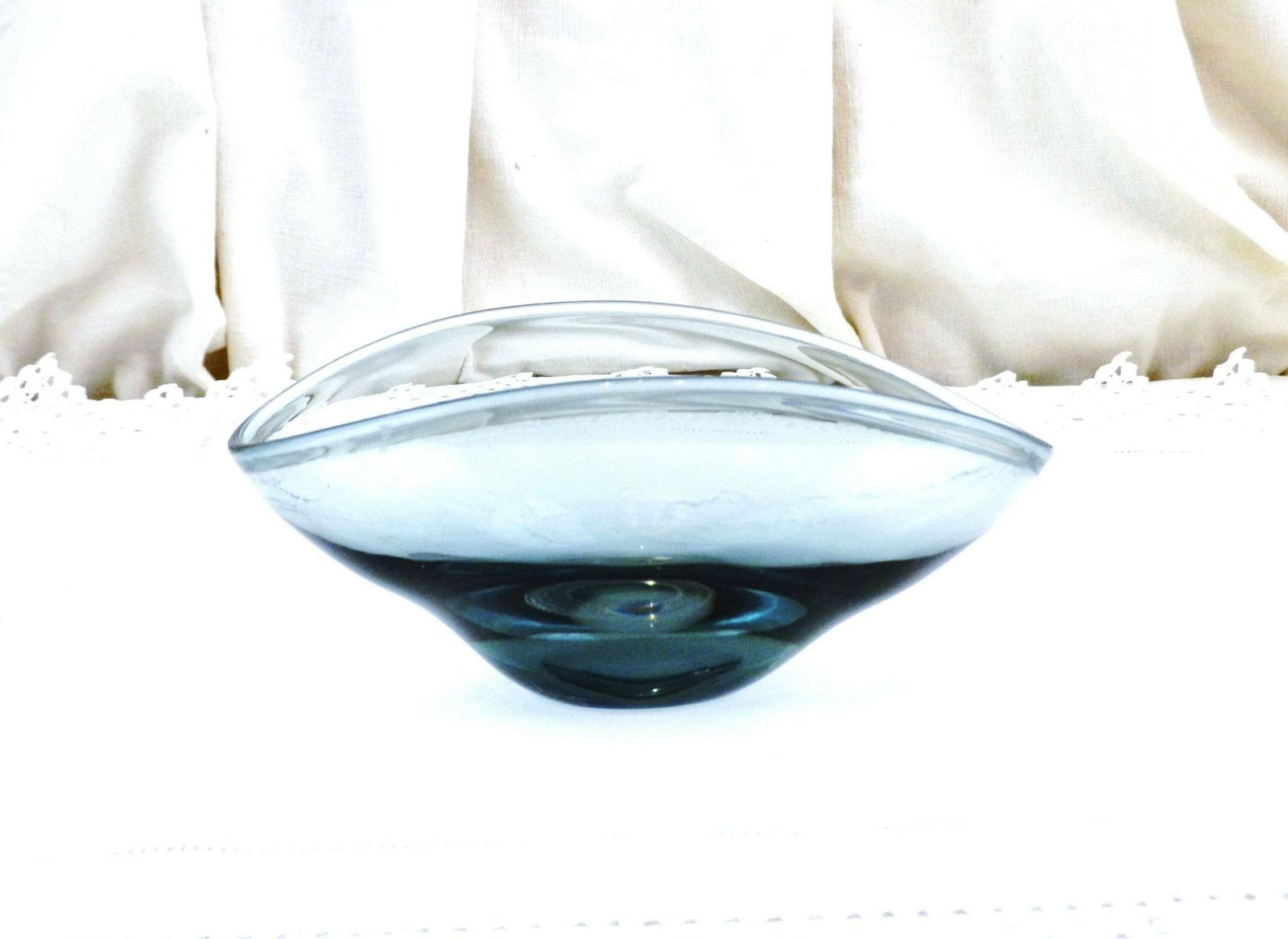 Vintage Mid Century Gray Glass Trinket Bowl In The Scadinavian Holmegaard Style, Retro 1960s Art Glass Vide Poche Dish, 60s Home Decor photo Home Decor