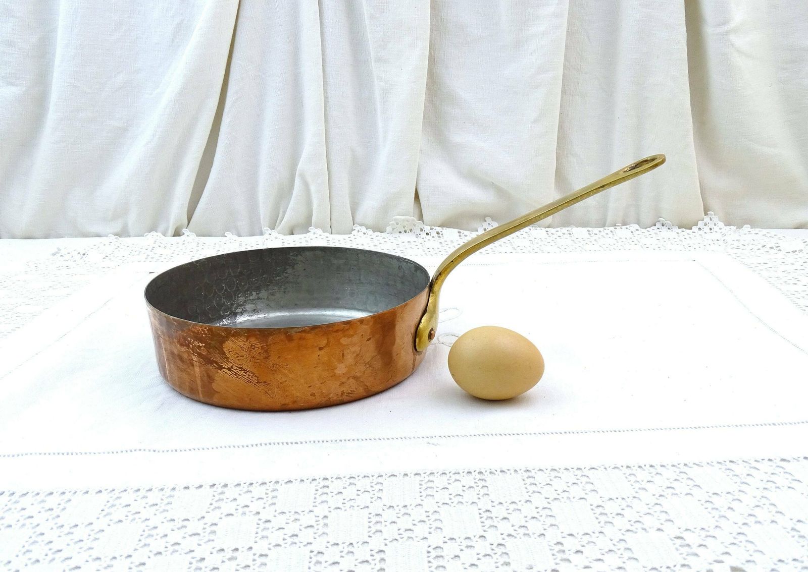 Vintage French Tin Lined Copper Skillet Made In Villedieu France, Retro Metal Cooking Saute Pan From France, Country Kitchen Frying Pan