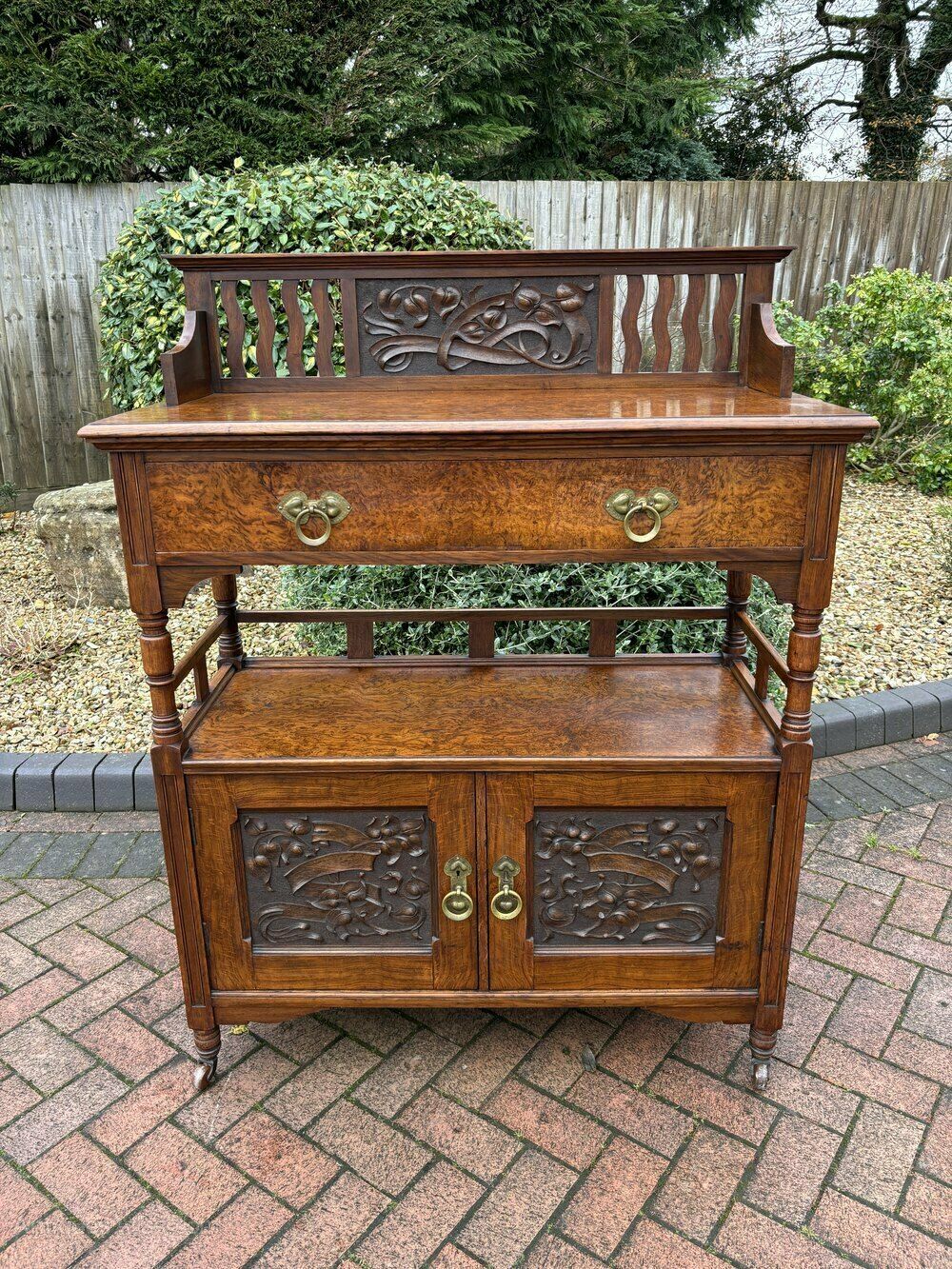 Arts & Crafts Buffet By Shapland & Petter