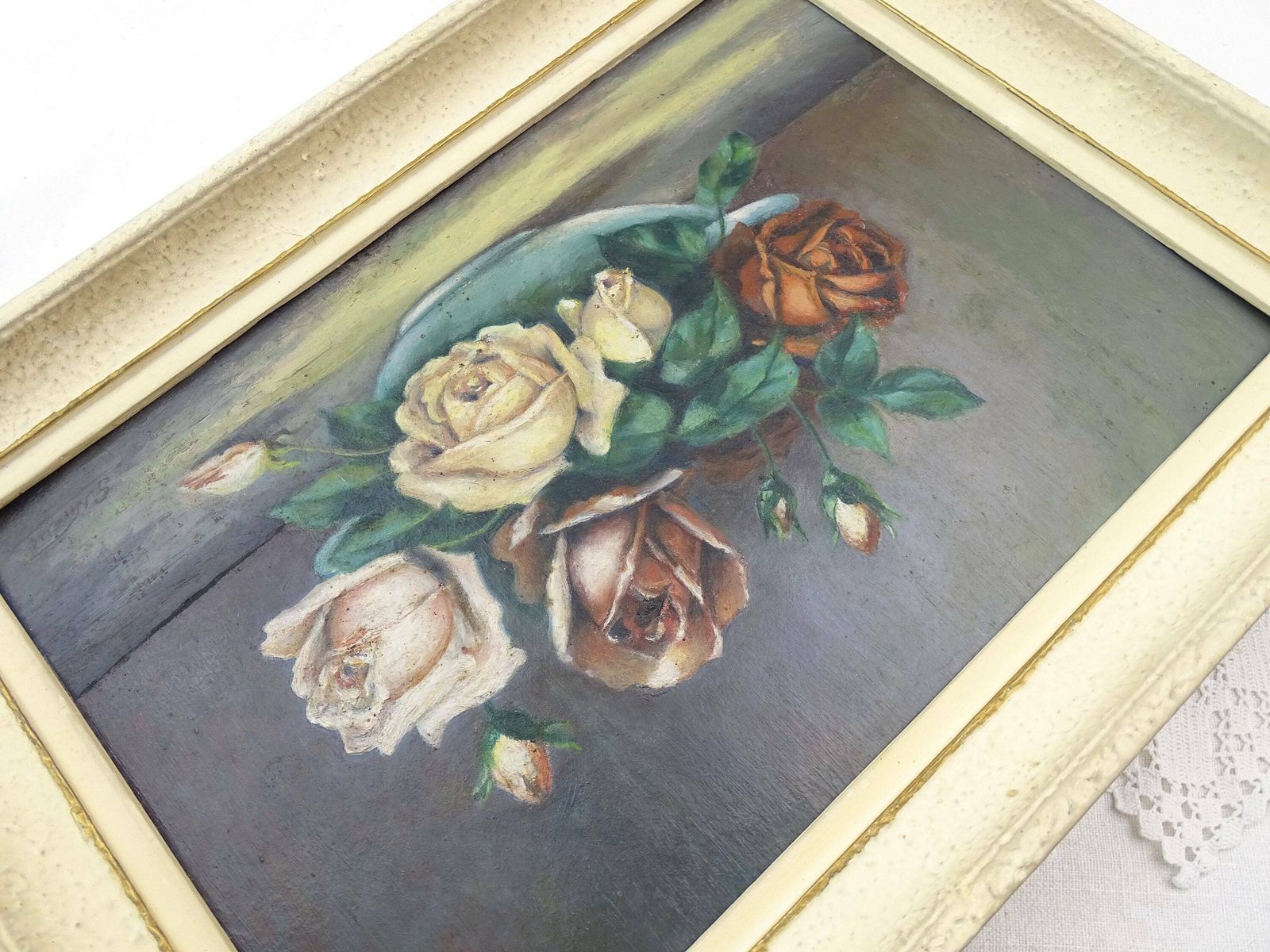 Vintage Frans Ingelijst Olieverfschilderij Stilleven Rozen In Schaal, Mid Century Handgeschilderd Bloemstuk, Frankrijk photo Kunst