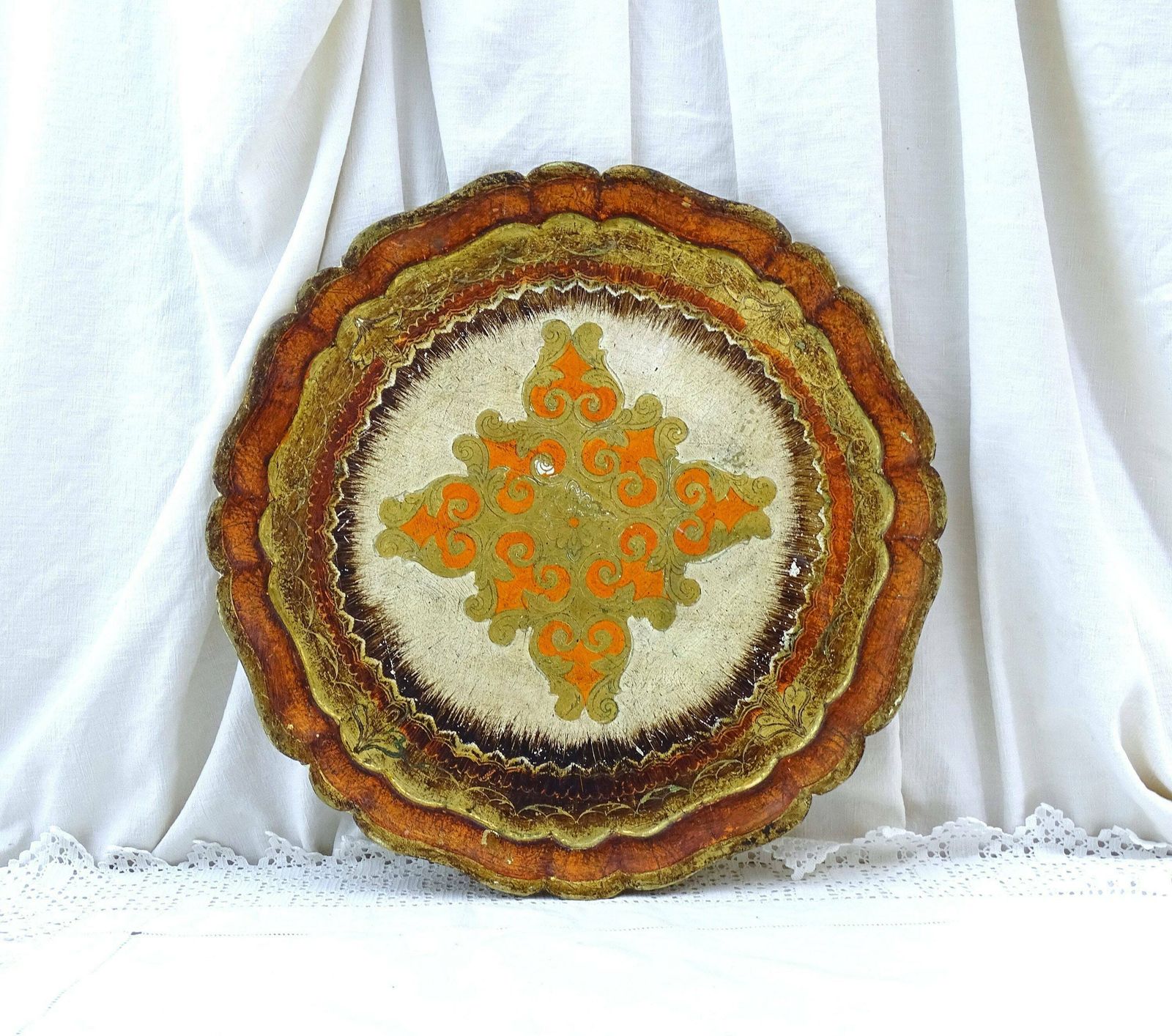 Round Vintage Gold And Burnt Orange Venetian Style Serving Tray, Retro Italian Golden Decor Golden, Mid Century Florentine Home Decor Italy