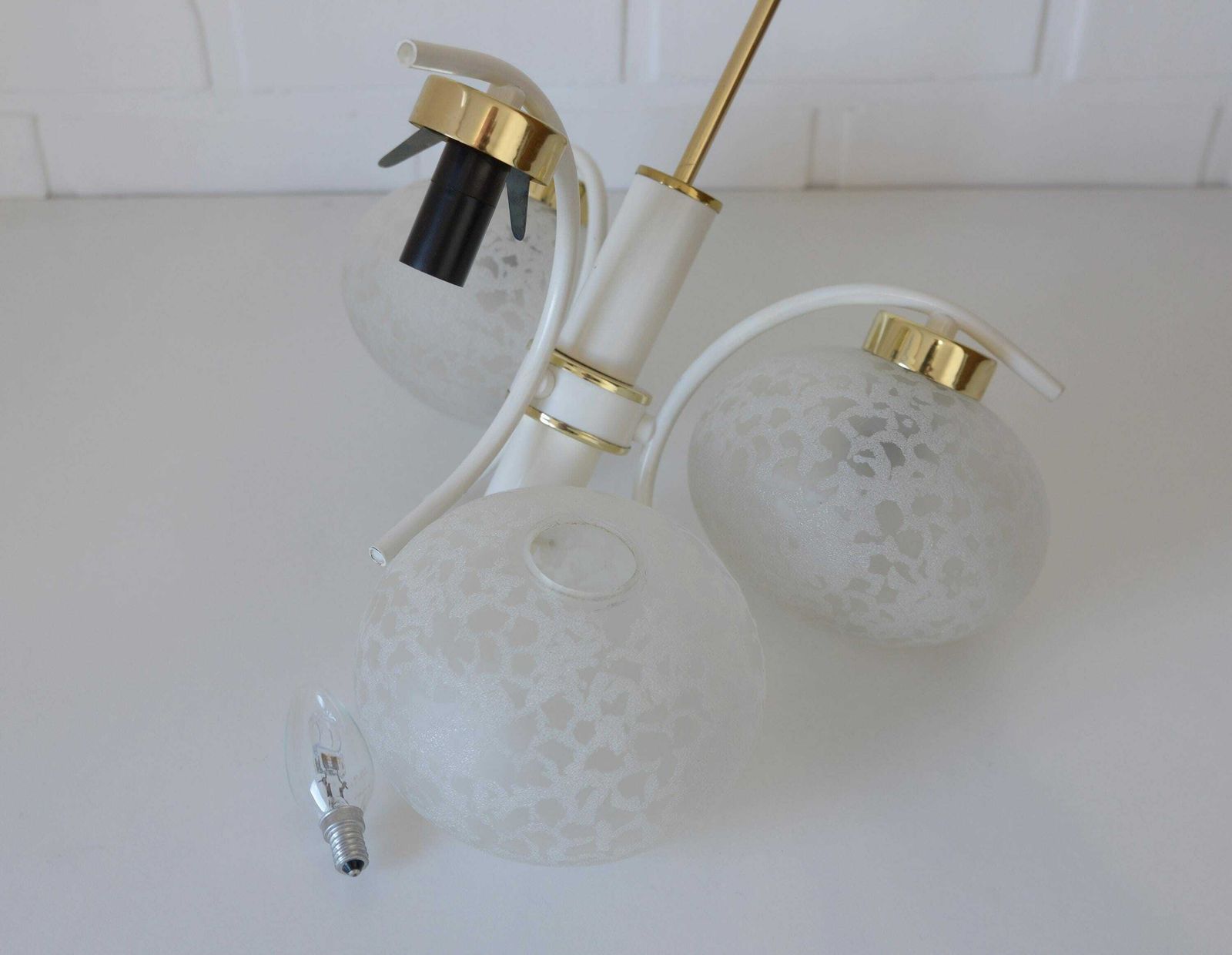 Vintage Ceiling Light / Chandelier / Mcm Sputnik / Pendant Lamp / Light Fixture / Yugoslavia 1970's / White Hanging Lamp / Retro Cool Lamp photo vintage