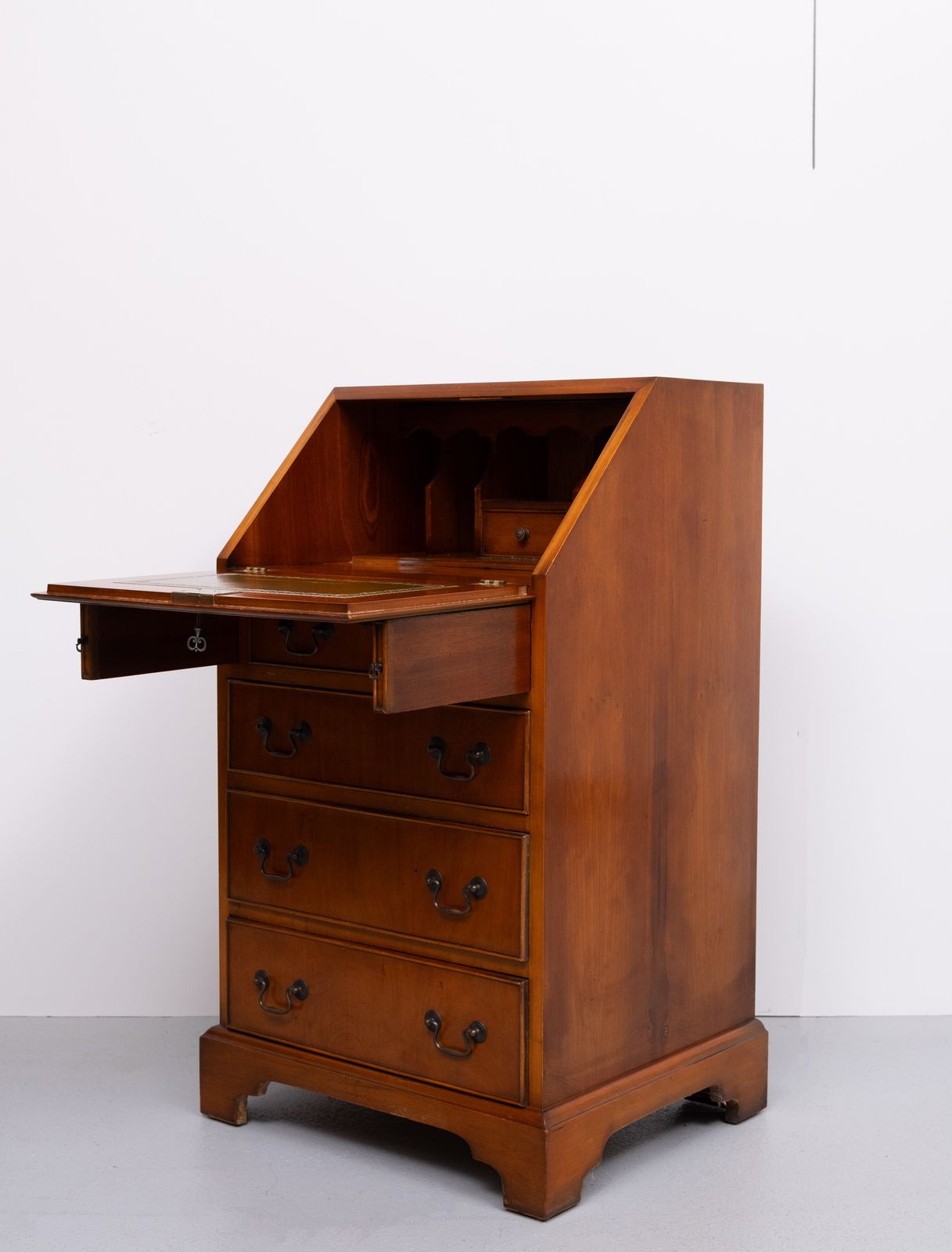 photo furniture Small Mahogany Secretary .Georgian Style .England