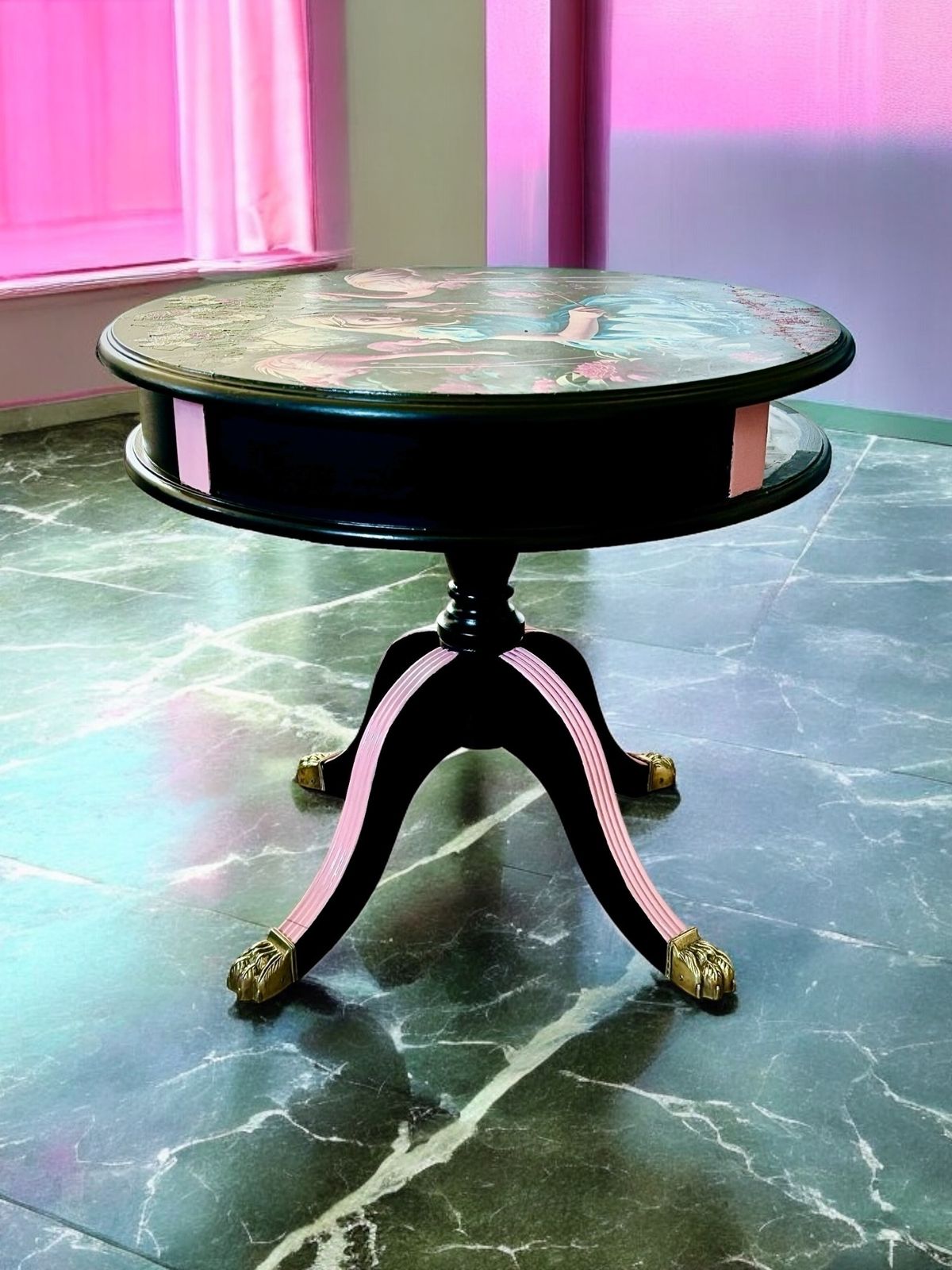 Table Alice In Wonderland, Late 20th Century photo Furniture