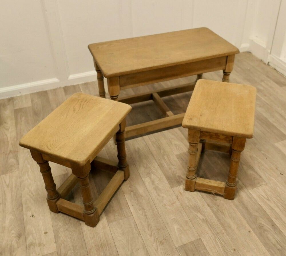 Stylish Arts And Crafts Nest Of Oak Tables photo 594.0
