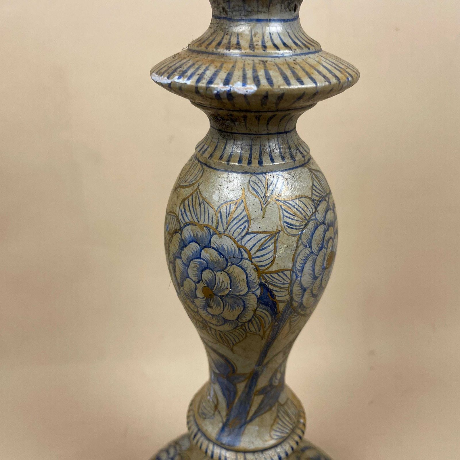 Antique Hand Painted Floral Wooden Lamp Light Bedside Side Table Desk Column Round Base Vintage Farmhouse Cottage Decor Wood Flower Pattern photo buy