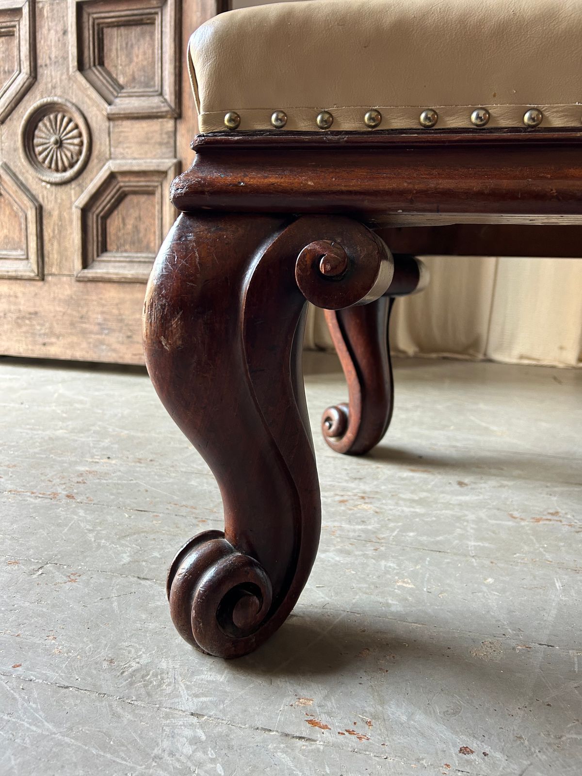 photo furniture Bold William IV Carved Side Chair