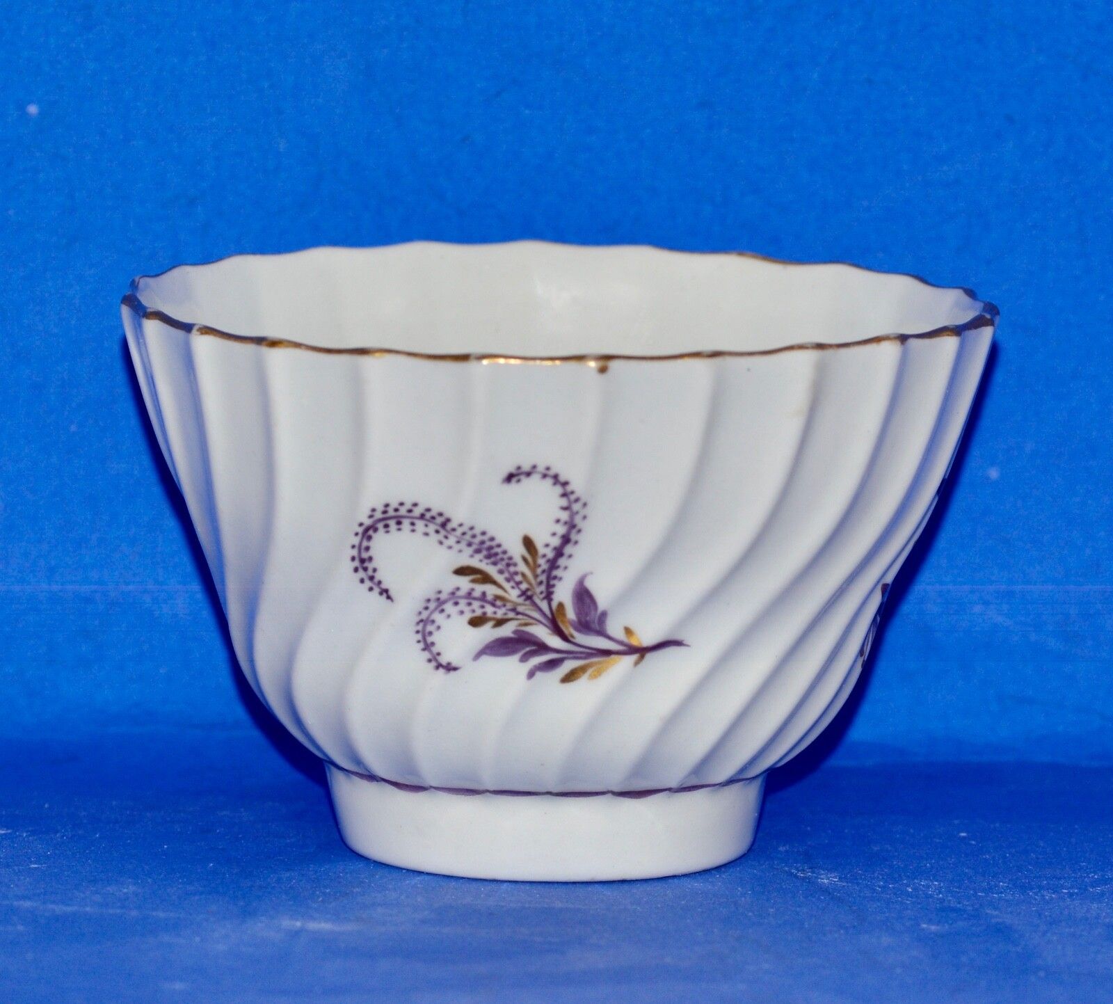 C1785 1800 Flight Period Worcester Porcelain Spirally Fluted Teabowl And Saucer photo 102.0