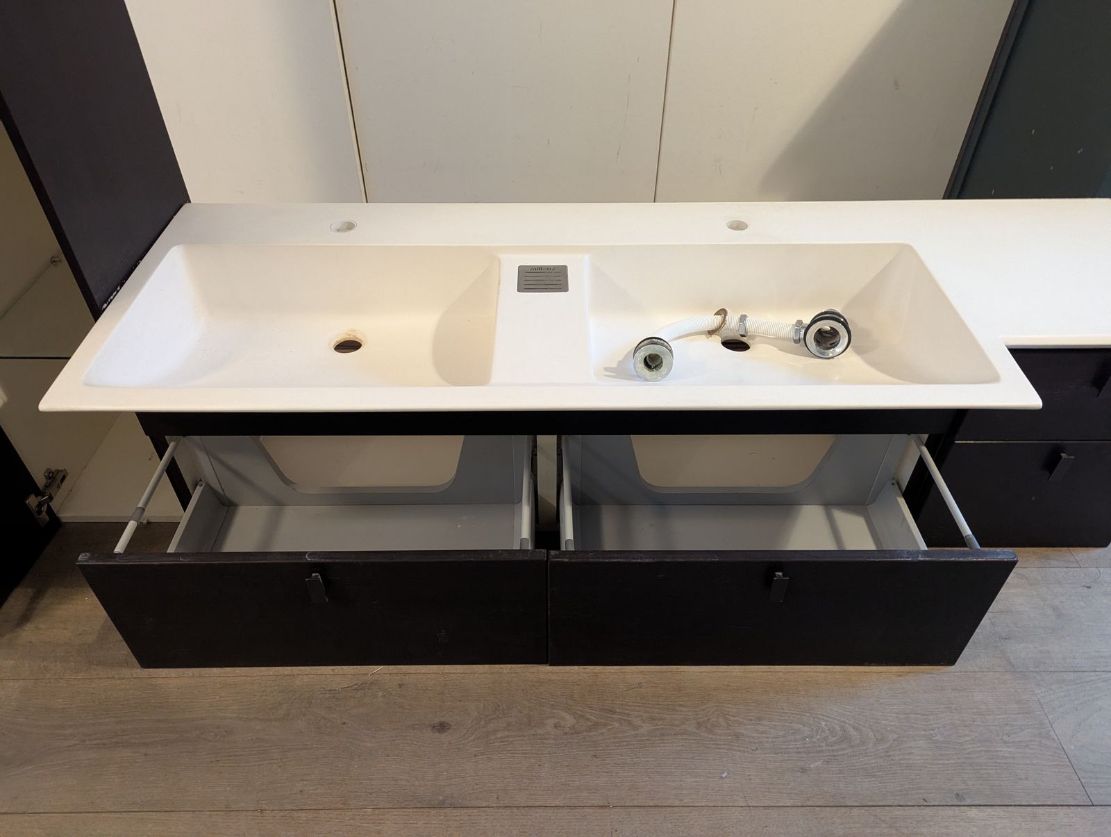 Italian Designer (Milldue Brand) Double Sink And Vanity Furniture