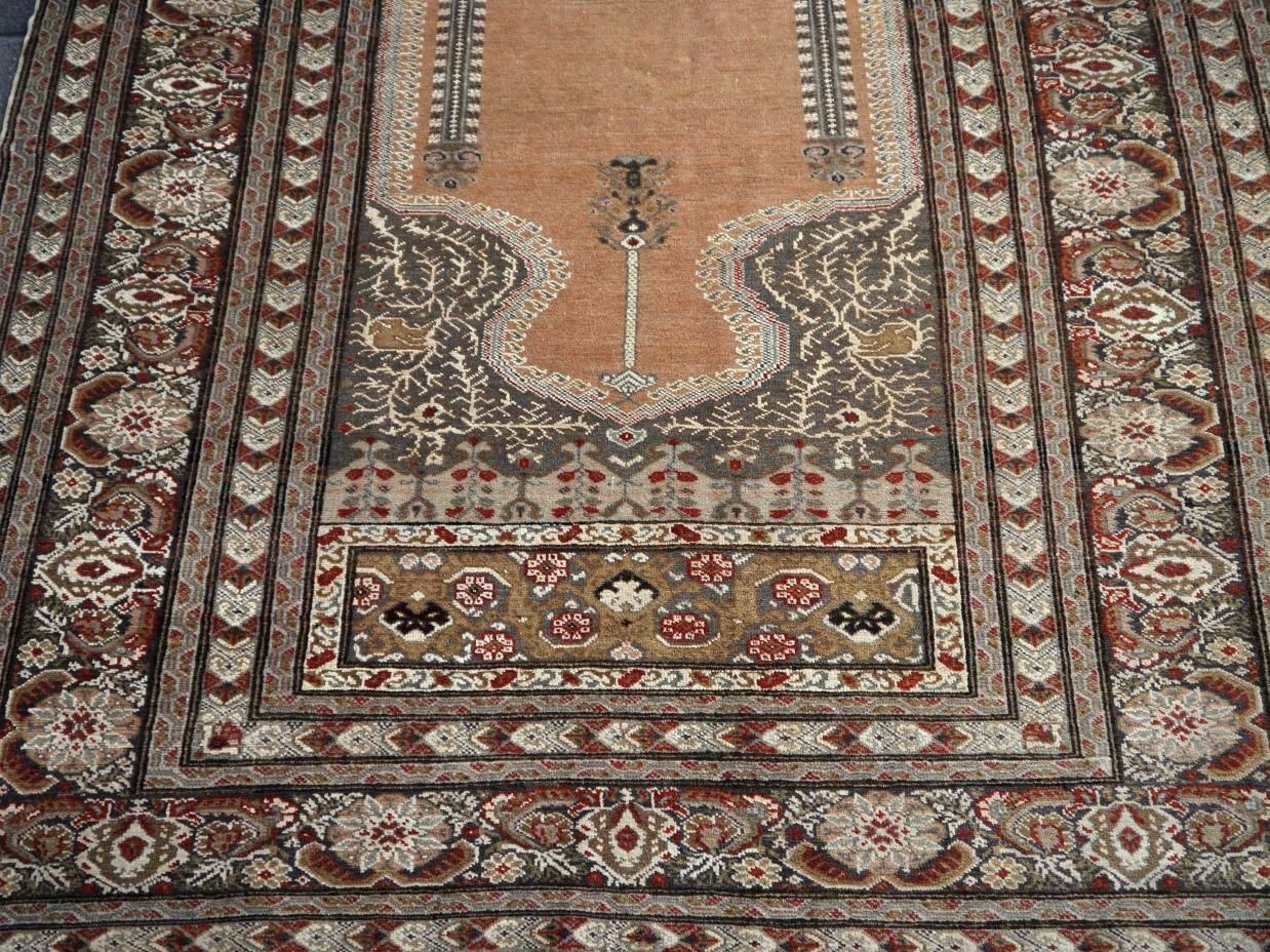 photo furniture Antique Bandirma Prayer Rug Pandirma Turkish Carpet