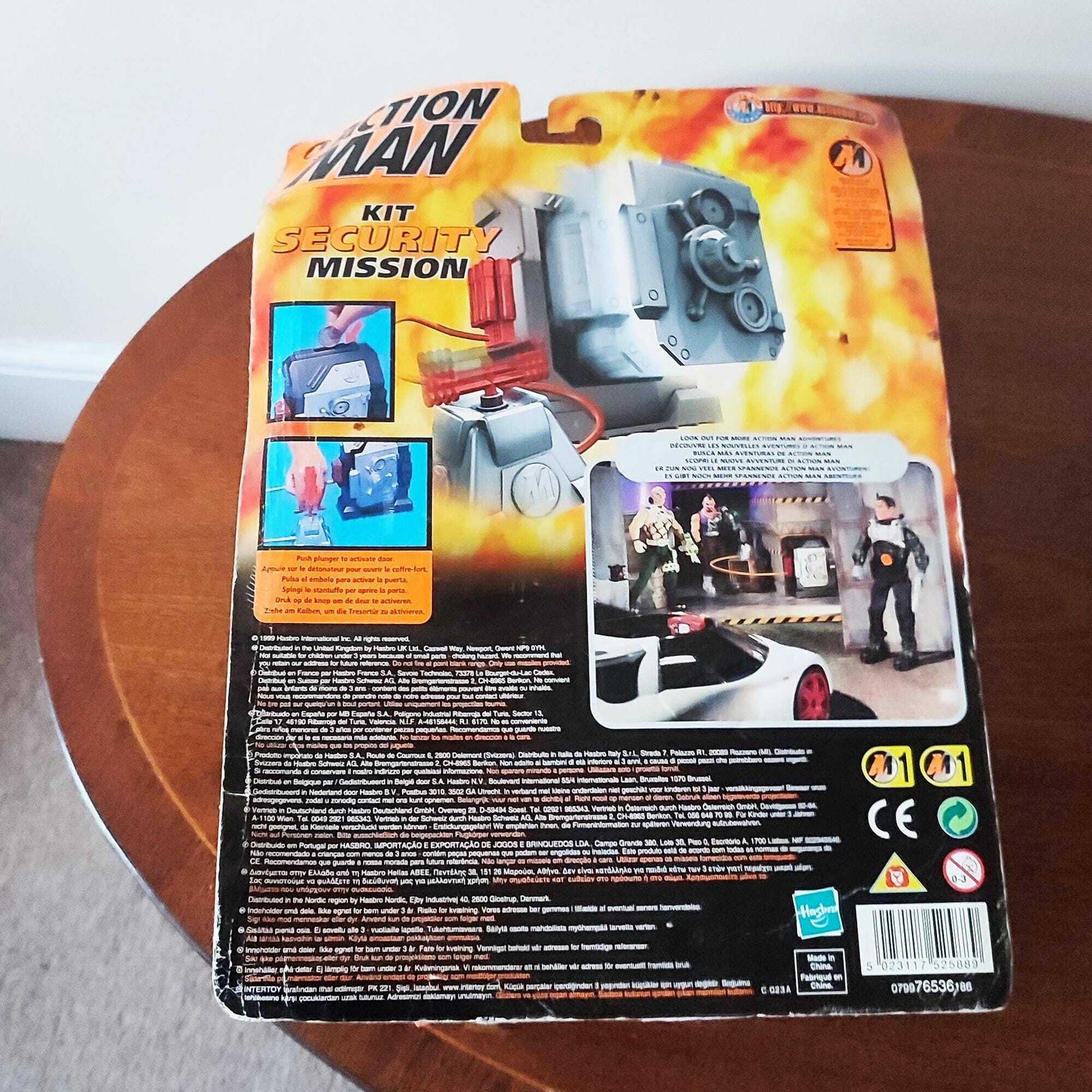 Vintage 1999 Action Man Set Of 2 Blow Apart Money Bank Kit Security Mission Hasbro   Sealed Collectible Gift Toys   Classic Nostalgic Games photo vinterior