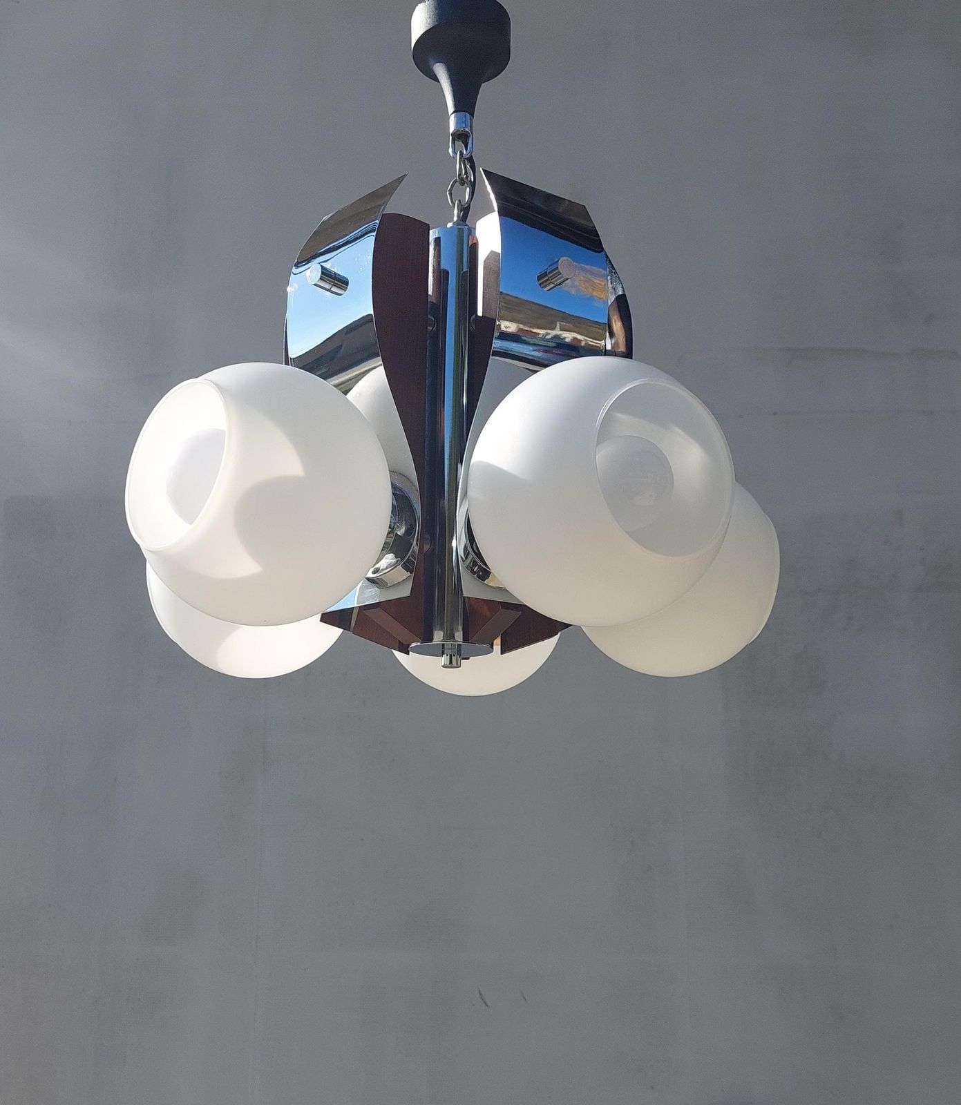 Sputnik Chandelier / Space Age Pendant Lamp/Retro Chandelier / Retro Pendant Lamp / Mcm Pendant Lamp / Atomic Light /Yugoslavia / 70's photo vinterior
