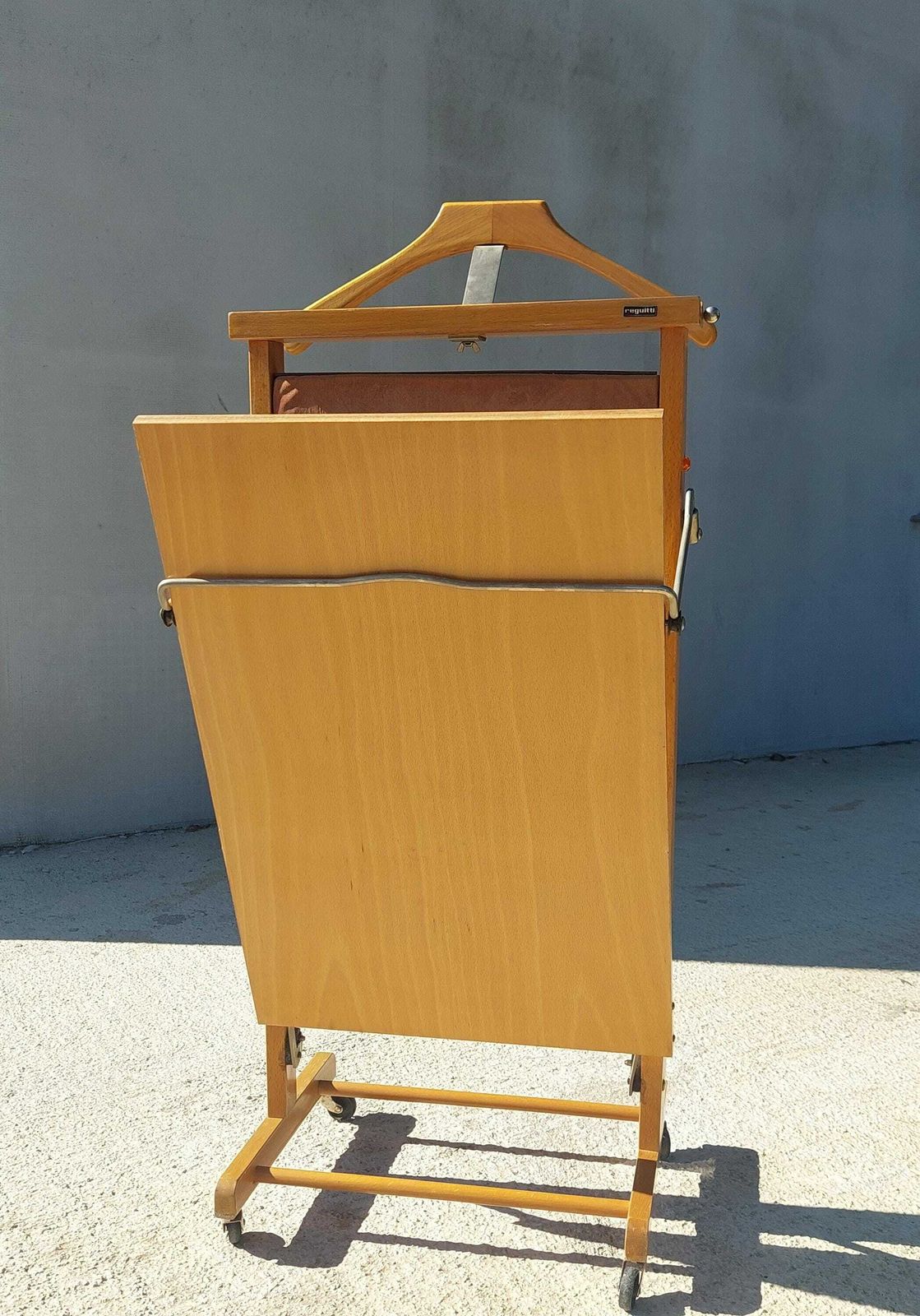 Fratelli Reguitti Dressboy / Vintage Designer Dressboy / Italy / 1960's