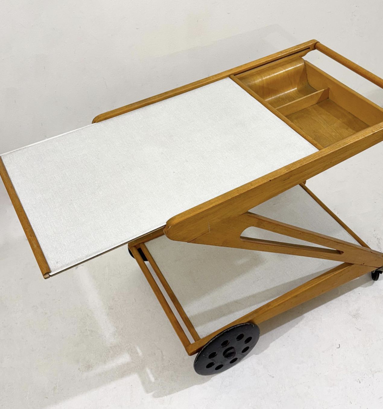 Bar Cart ” Mobilo Pe03″ By Cees Braakman For Pastoe, 1950s photo vintage