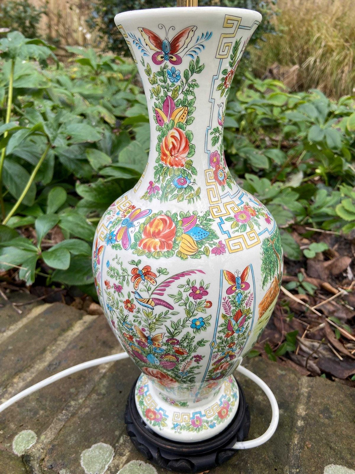 Large Authentic Vintage Oriental Vase Style Table Lamp Patterned   Working Condition 43cm Tall photo 98.0