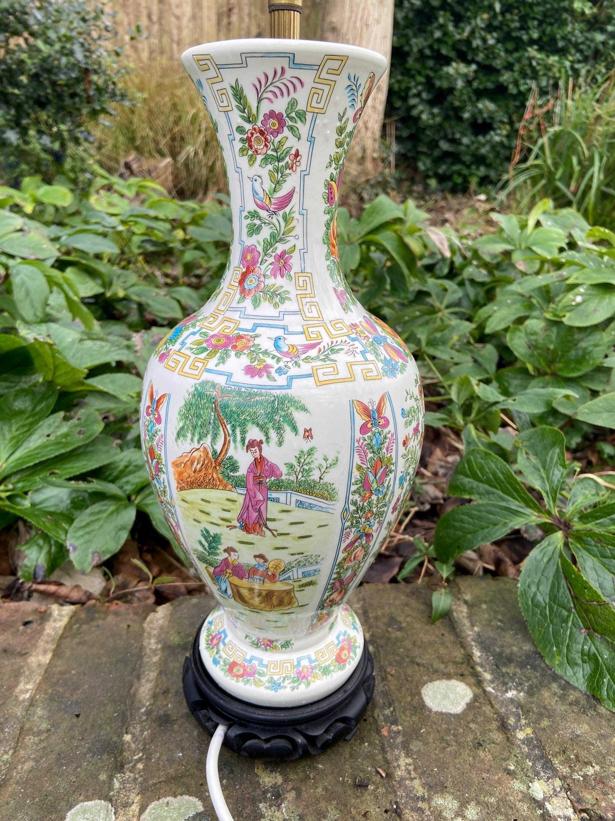 Large Authentic Vintage Oriental Vase Style Table Lamp Patterned   Working Condition 43cm Tall photo vinterior