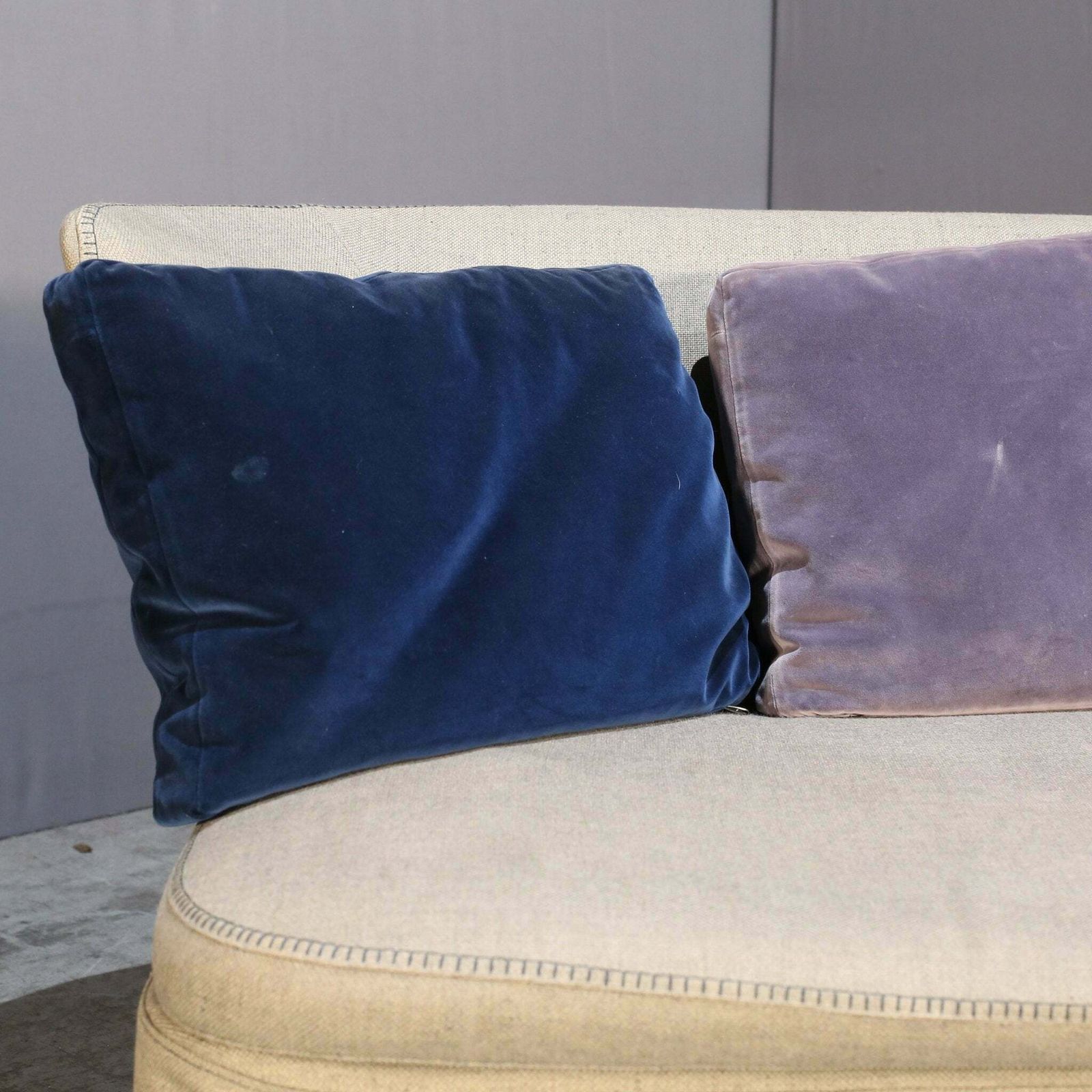 photo furniture B&B Italia Maxalto Febo Sofa By Antonio Citterio
