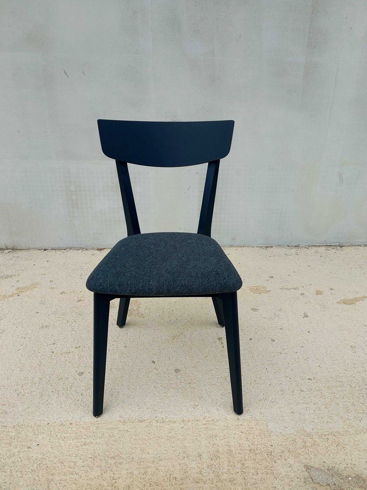 Retro Chair / Retro Dining Chair / Retro Furniture / Retro Ambience / Retro Home / Mid Century Modern / Mcm Chair / Mcm Home /70's photo Furniture