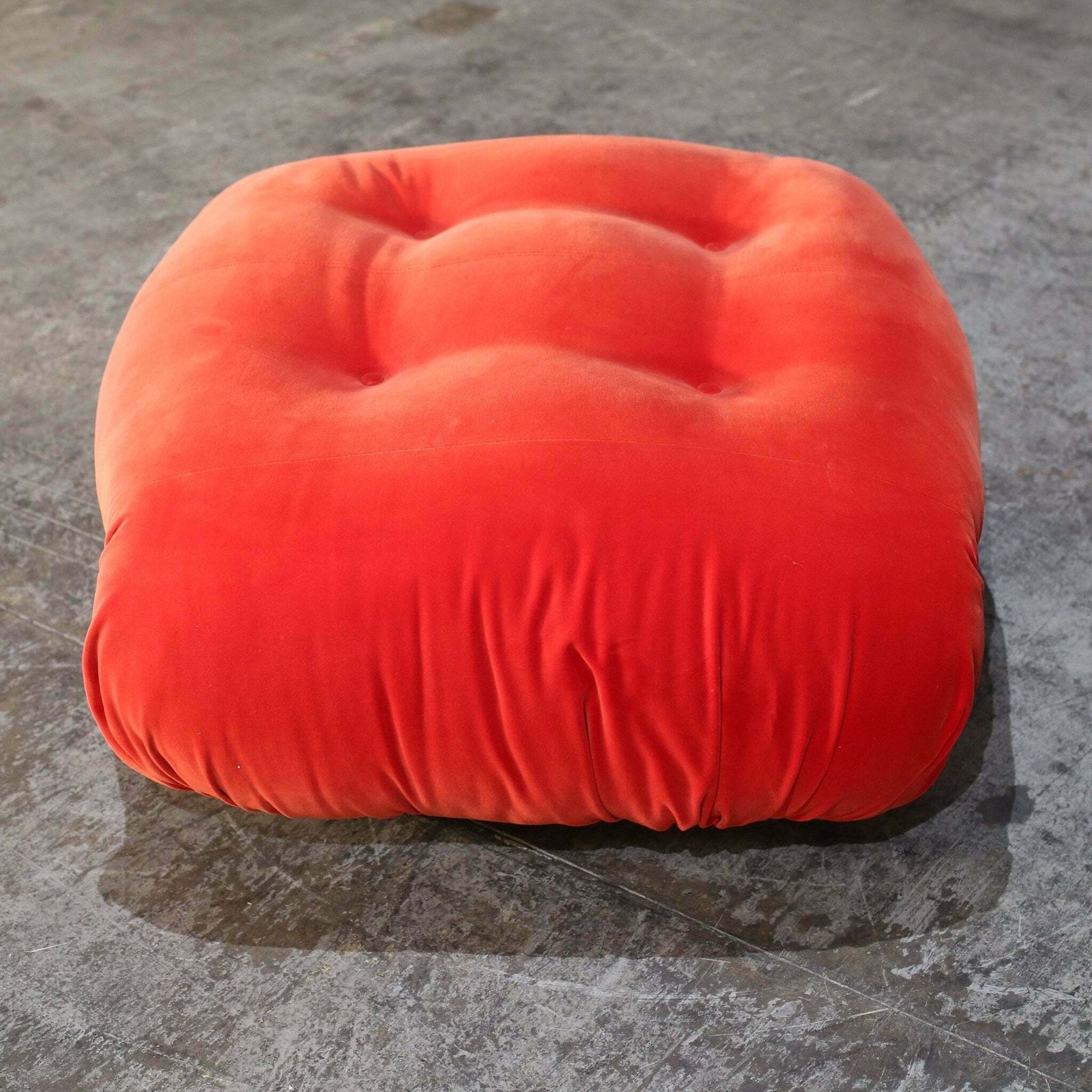 Cassina Soriana Ottoman By Afra & Tobia Scarpa photo vinterior