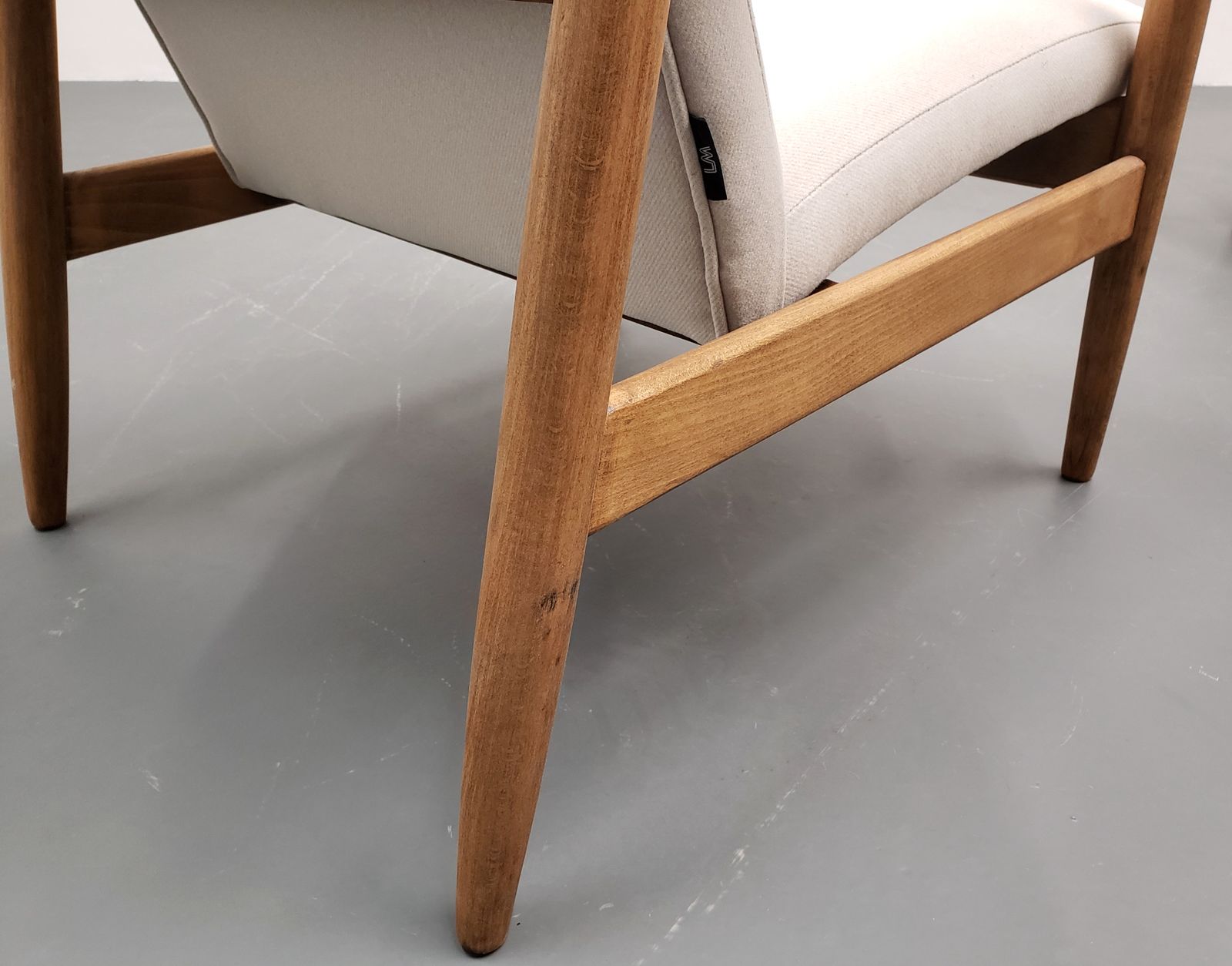Set Of Two   1965 Chairs By Edmund Homa, Model Gfm 64 In Beige photo buy