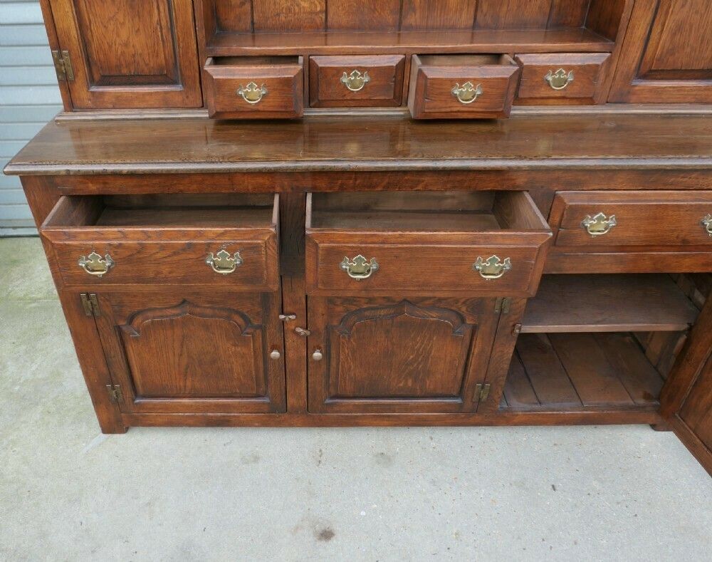 Artisan Hand Made Period Oak Style Dresser photo buy