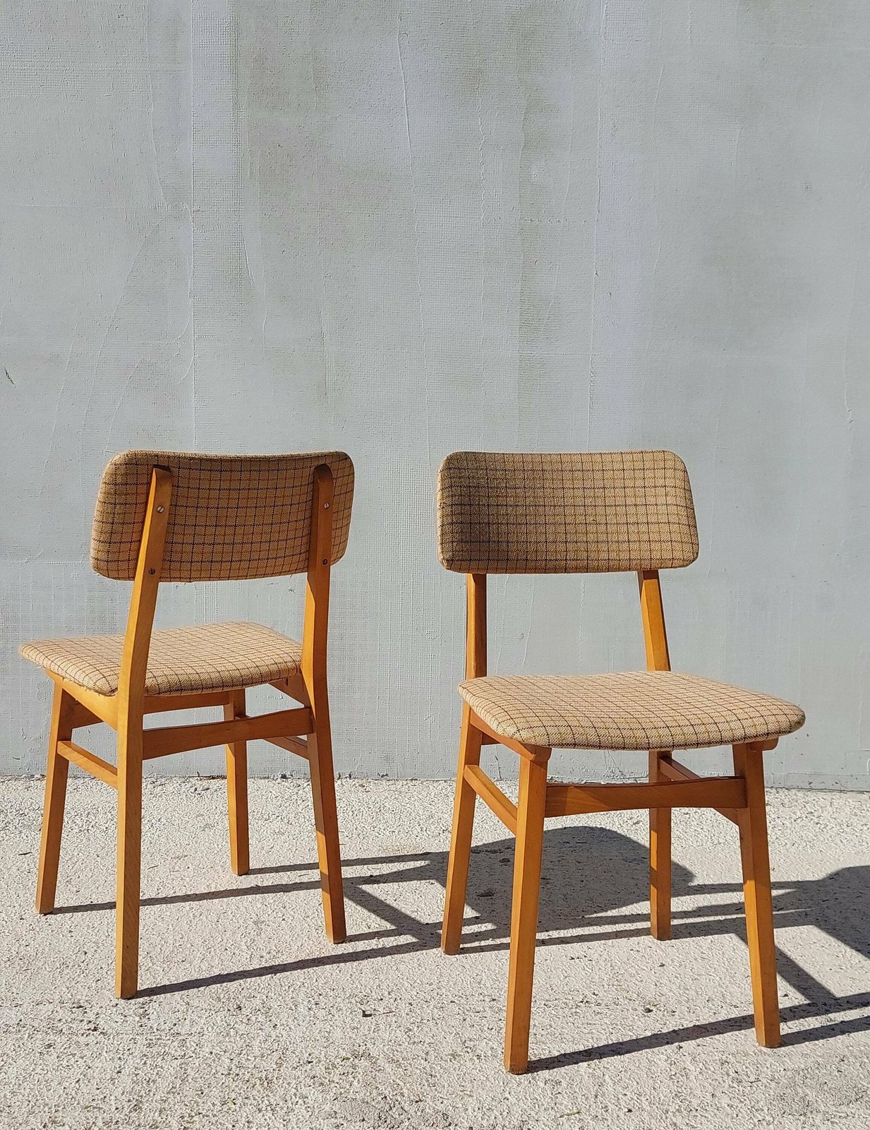 1 Of 2 Retro Chairs / Retro Dining Chair / Retro Furniture / Retro Ambience / Retro Home / Mid Century Modern / Mcm Chair / Mcm Home /70's photo buy