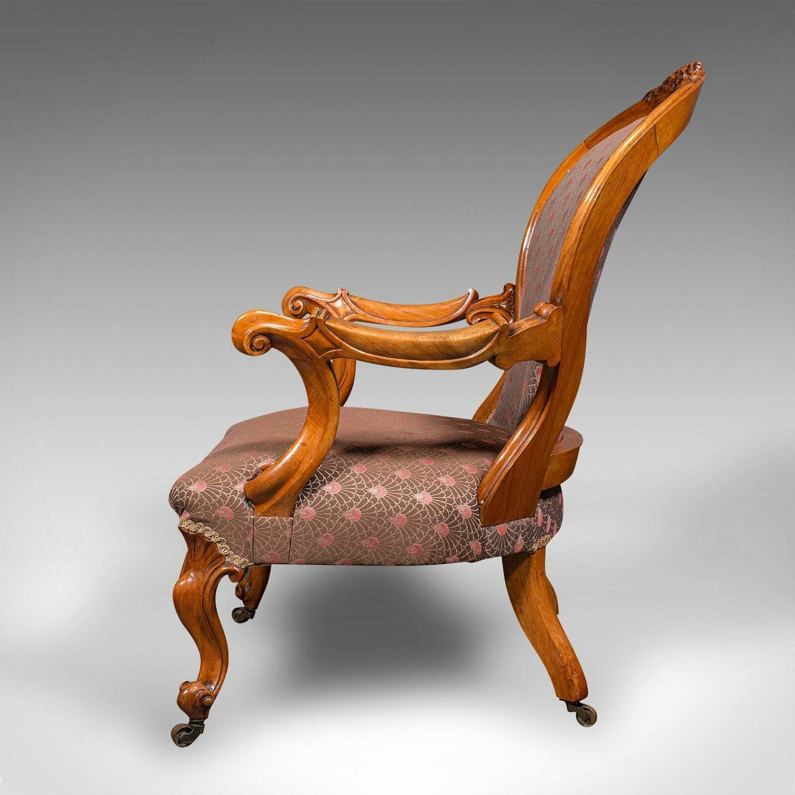 Antique Spoon Back Elbow Chair, English, Walnut, Armchair, Early Victorian, 1840 photo 2450.0