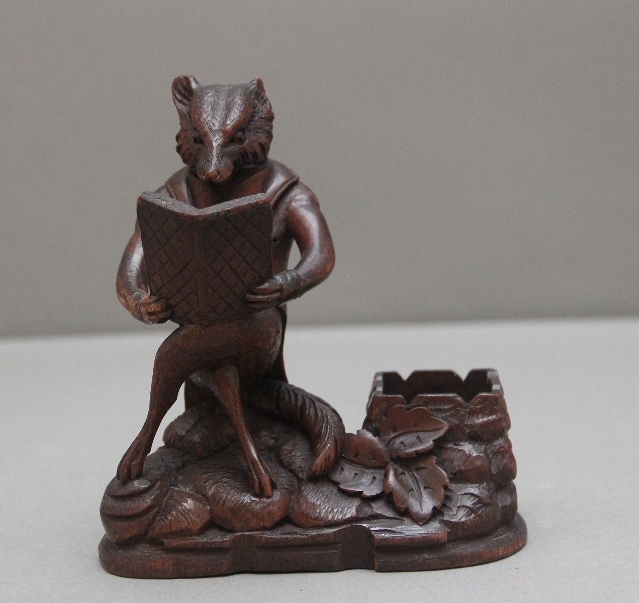 19th Century Black Forest Carving Of A Fox photo furniture