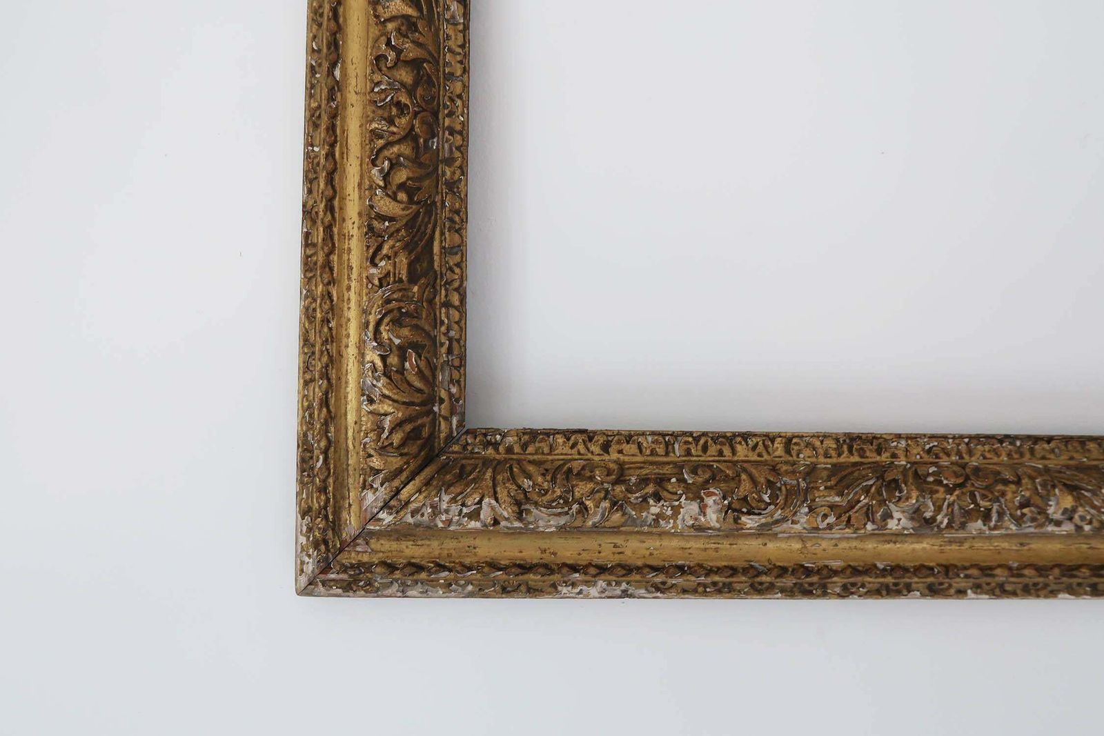 Antique Giltwood Picture Frame. English 18th Century photo for sale