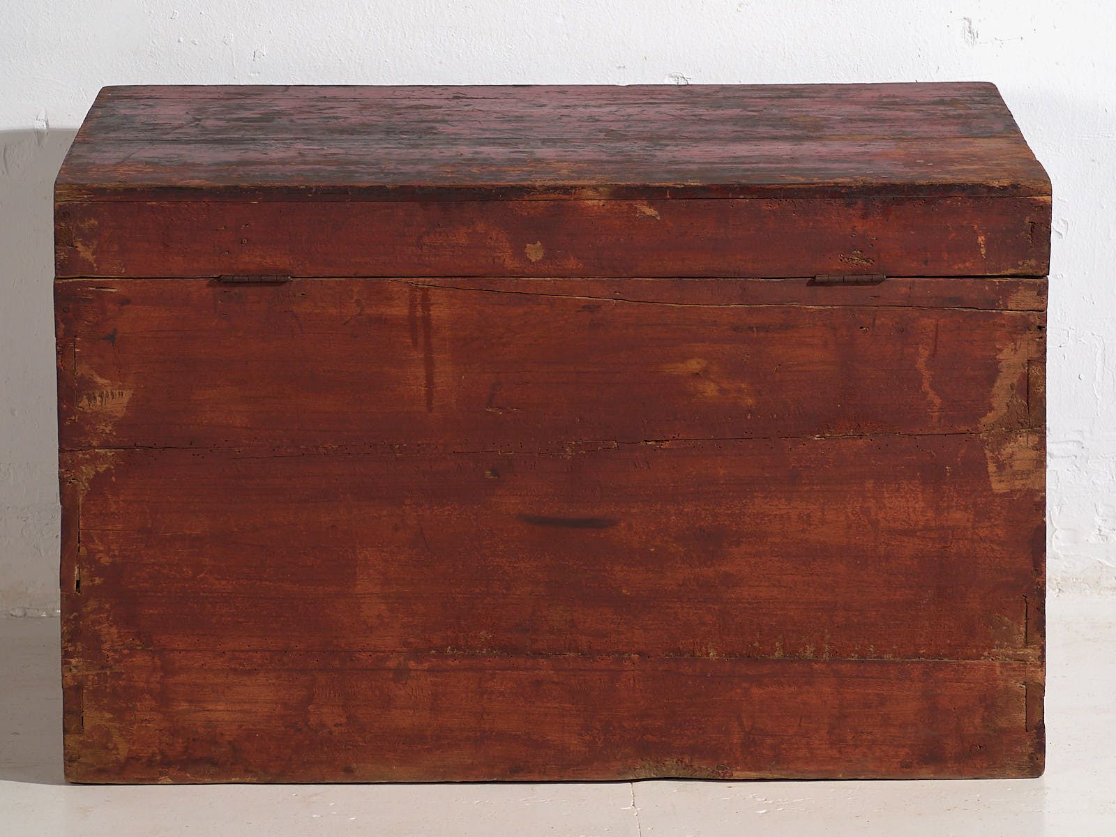 894.0 Antique Chinese Storage Trunk With Chairman Mao Painting (C.1900) #6 photo