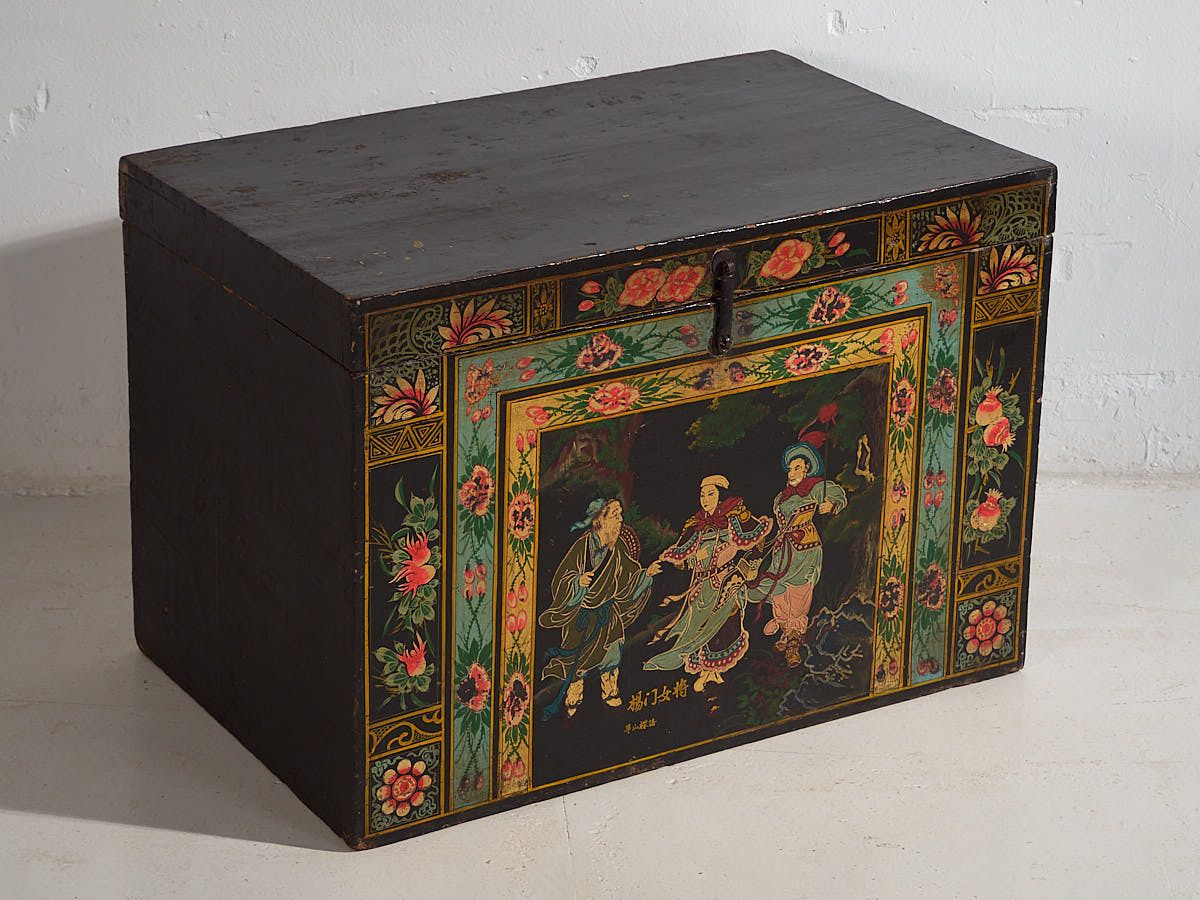 Antique Oriental Box With Painting Of Warrior Yang Mulan (C.1900) #9 photo furniture