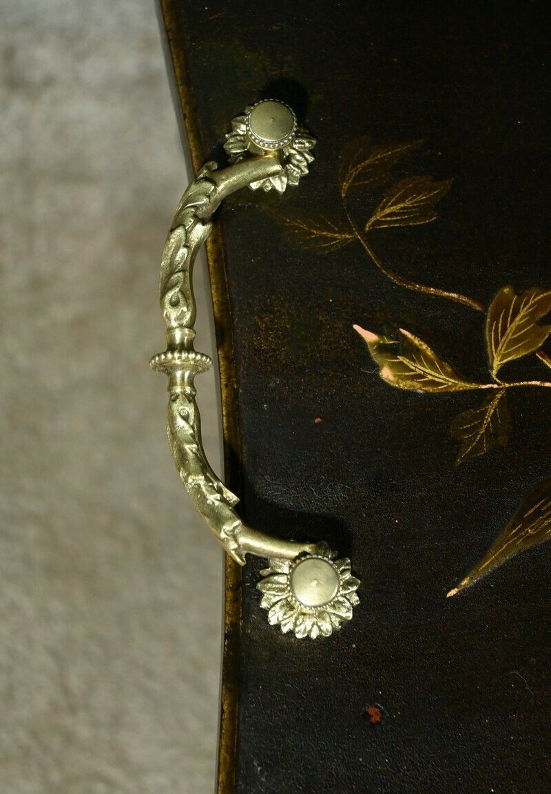 photo buy Lacquered Wooden Tea Table With Asian Decorations – Late 19th Century