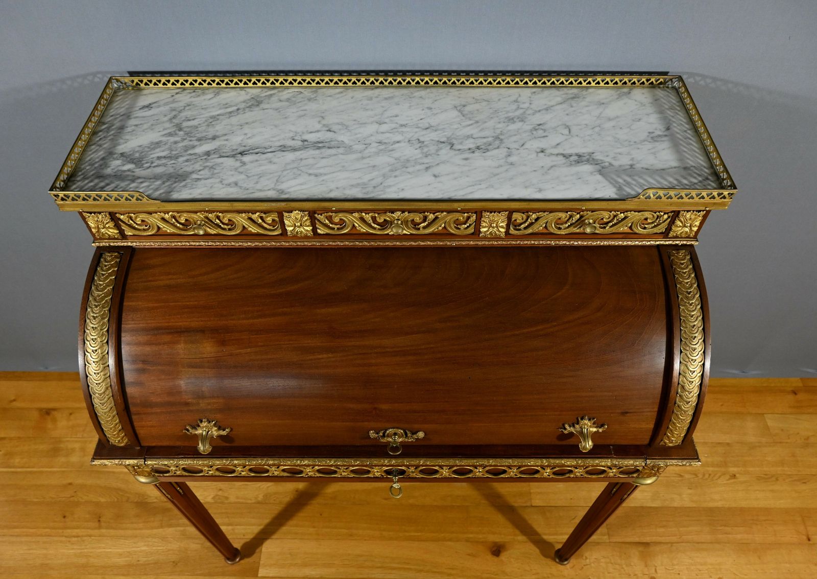 Louis XVI Style Mahogany Cylinder Desk – Part 2 Of The 19th Century photo 6900.0