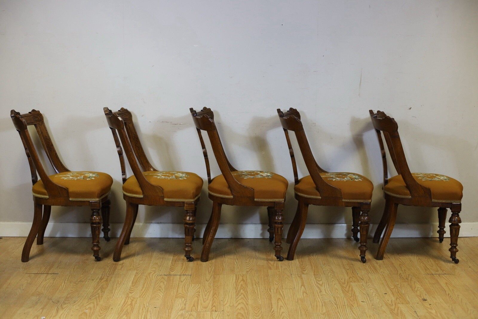 Stunning Set Of Fourteen Victorian Pollard Oak Dinning Chairs photo buy