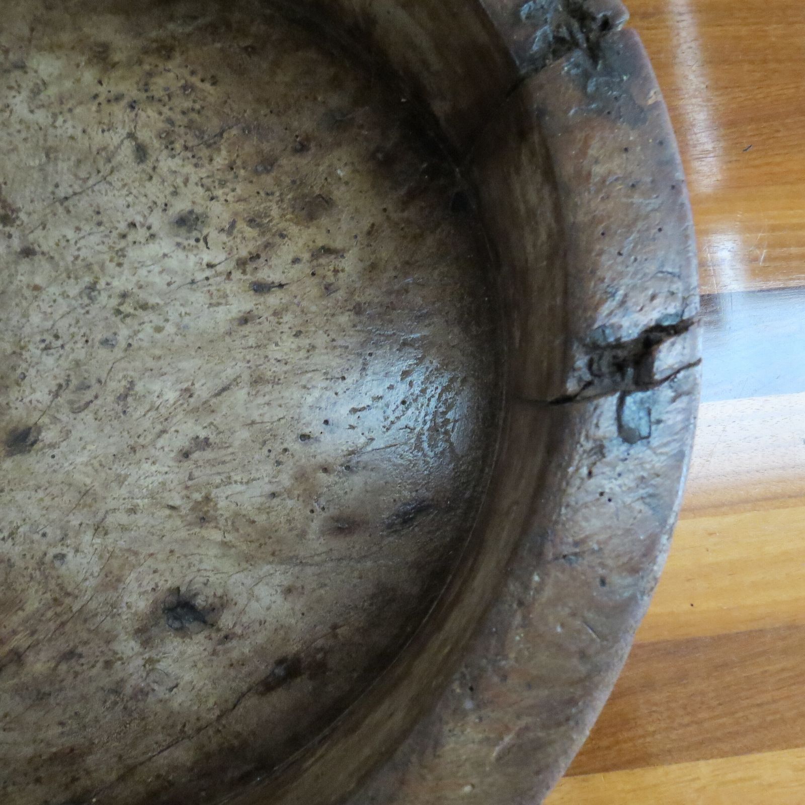 495.0 Antique 19th Century Large English Elm Wooden Straight Sided Dairy Wash Bowl photo