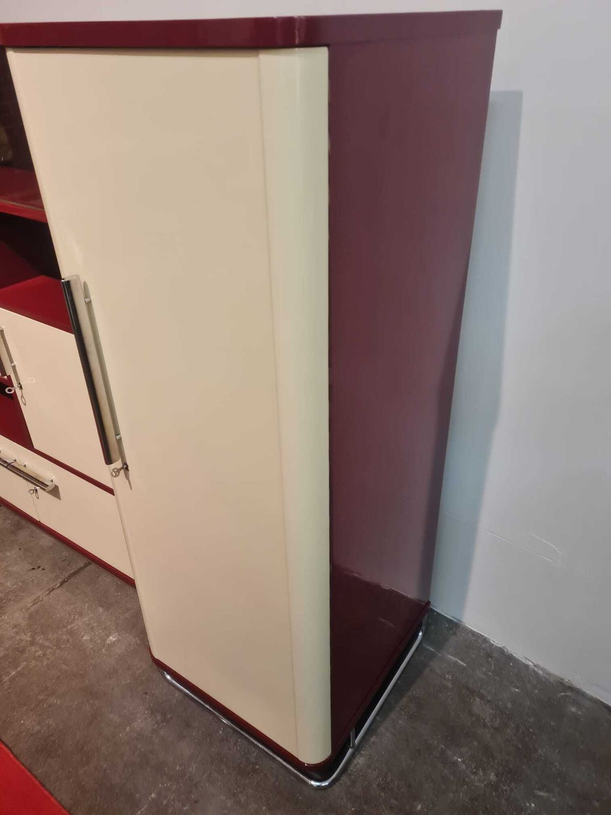 Highboard Cabinet By Robert Slezak, 1930s photo vinterior