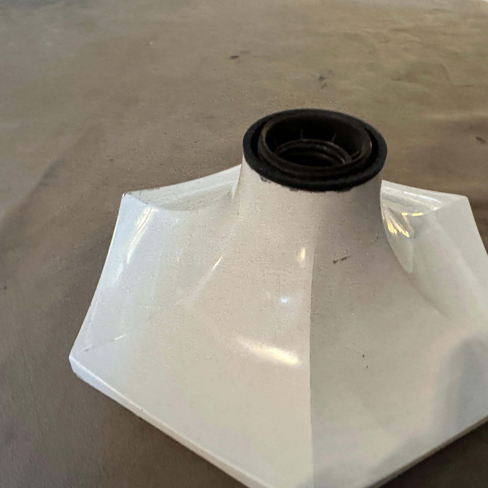 photo vinterior 1970s Space Age Fosnova Mod. Cloe 508 White Painted Metal Wall Sconce
