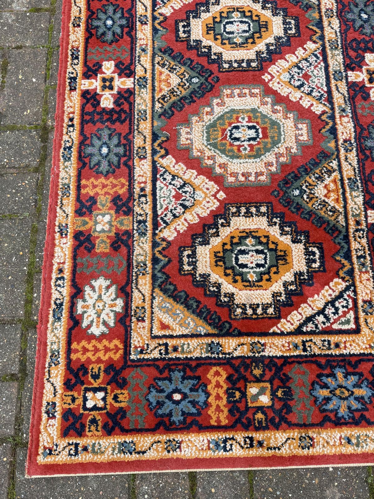 Vibrant Retro Wool Rug With Geometric Aztec Like Pattern   80cm X 150cm photo 155.0