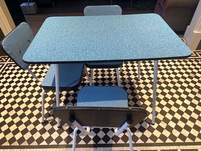 1960s Vintage Formica Dining Table With Four Chairs