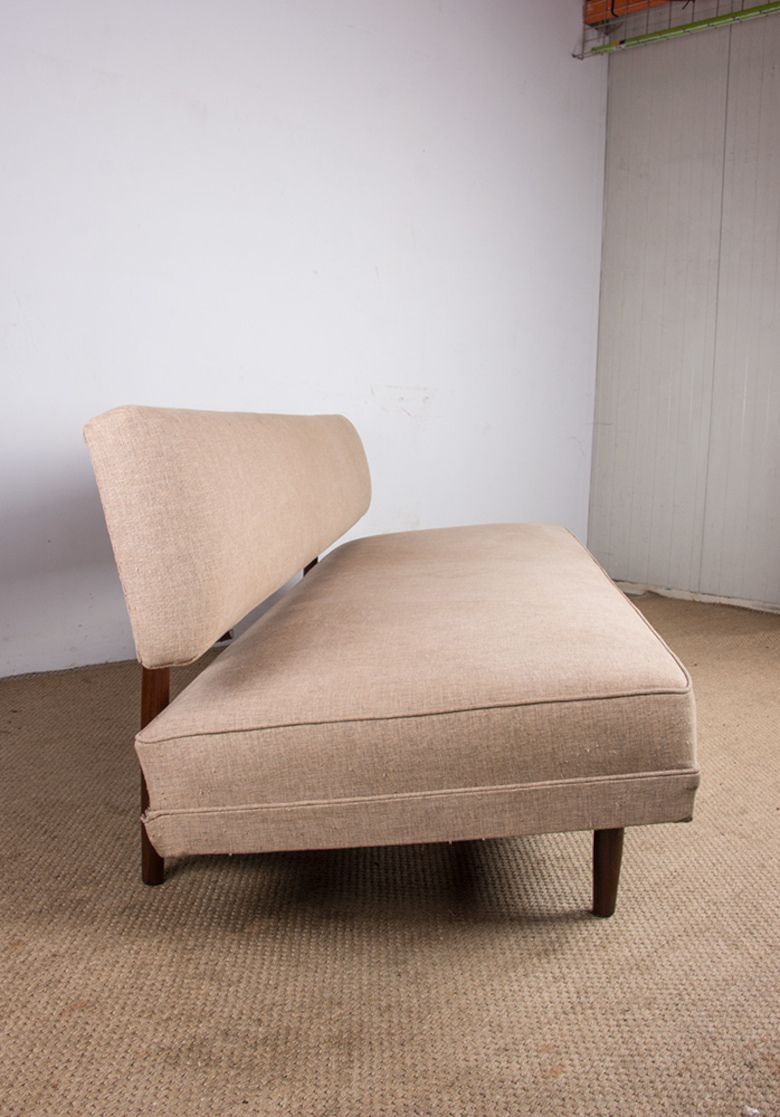 Grand canapé, méridienne, scandinave en teck et tissu neuf, 1960. photo for sale