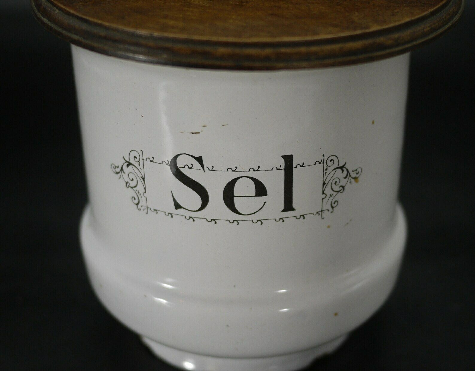 226.0 Antique French Provencal Salt Box Wood And Enamel photo